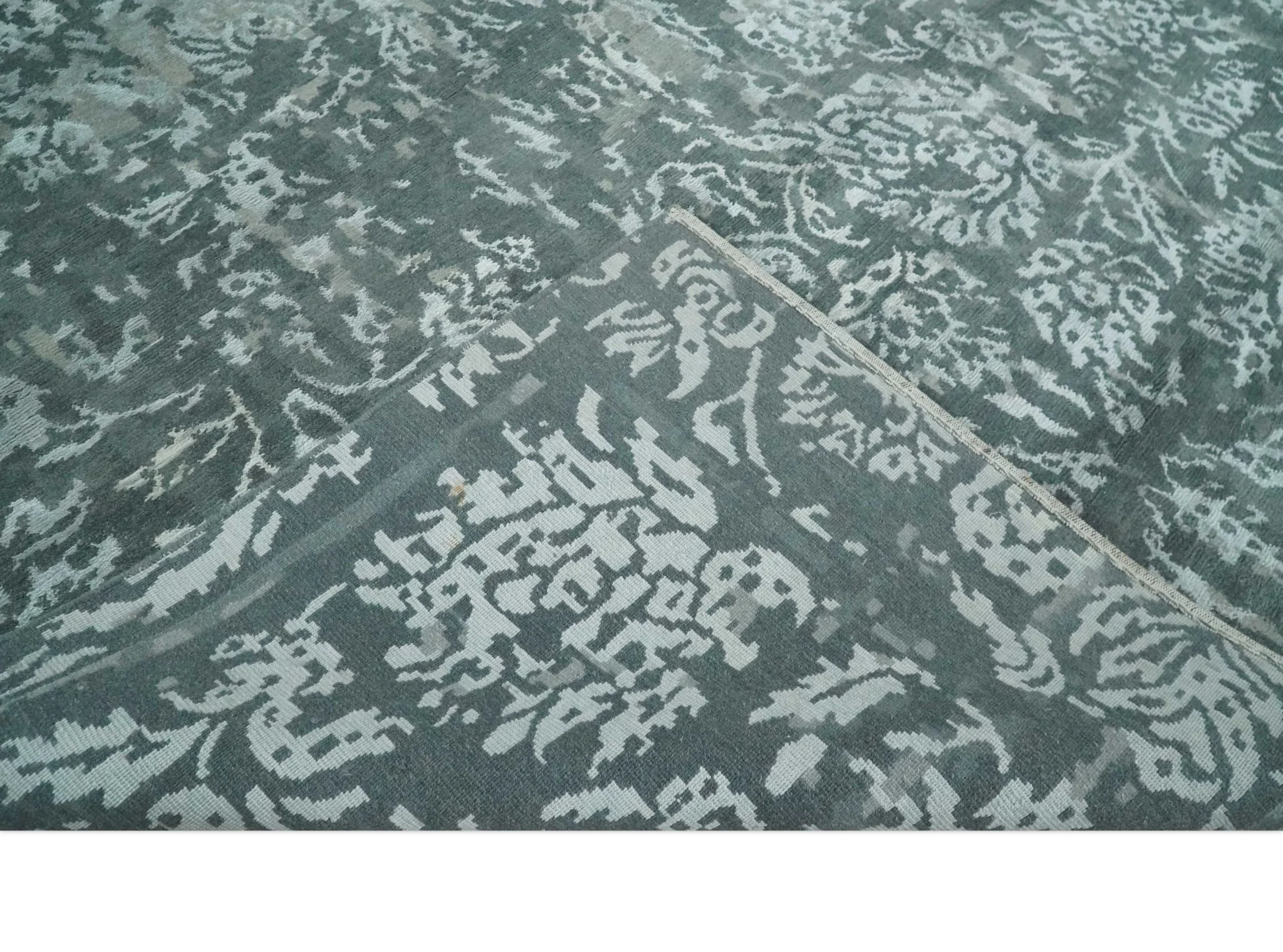 Modern Abstract Charcoal, Grey and Silver Hand Knotted 6x9.4 Floral Wool and Silk Area Rug - Image 8