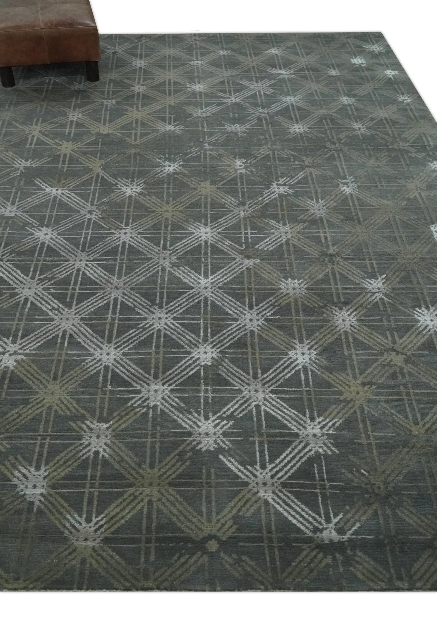 Antique look Charcoal, Ivory and Olive Geometrical Stripes Pattern Hand knotted 6x9 wool and Art Silk Area Rug - Image 2