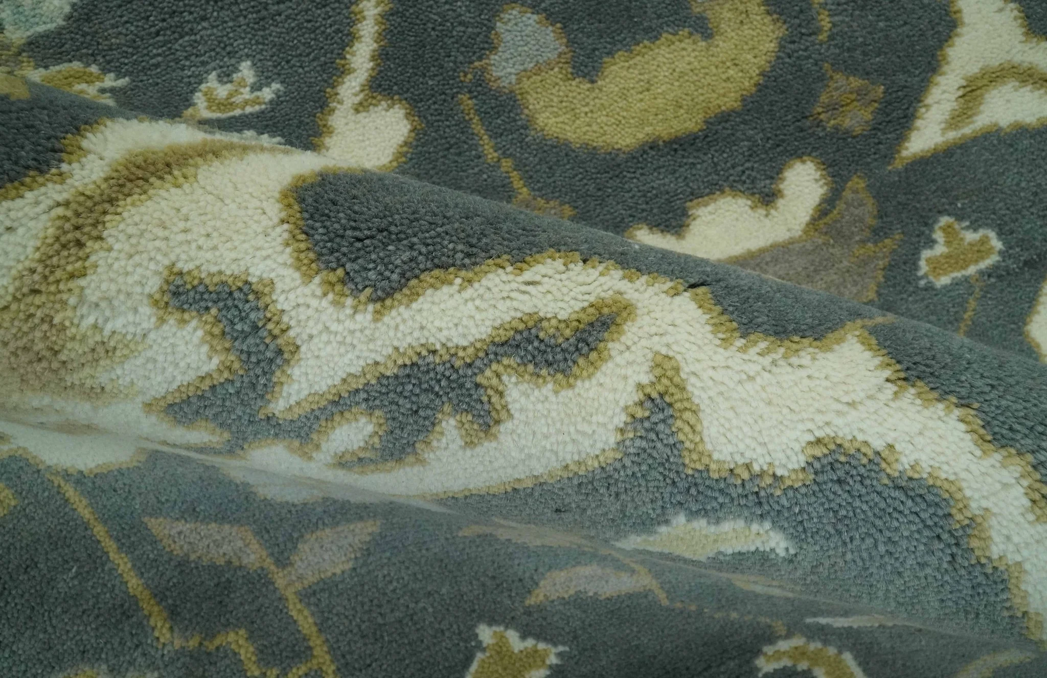 Antique look Charcoal, Ivory and Olive Hand Knotted Traditional Oriental Oushak wool rug - Image 6