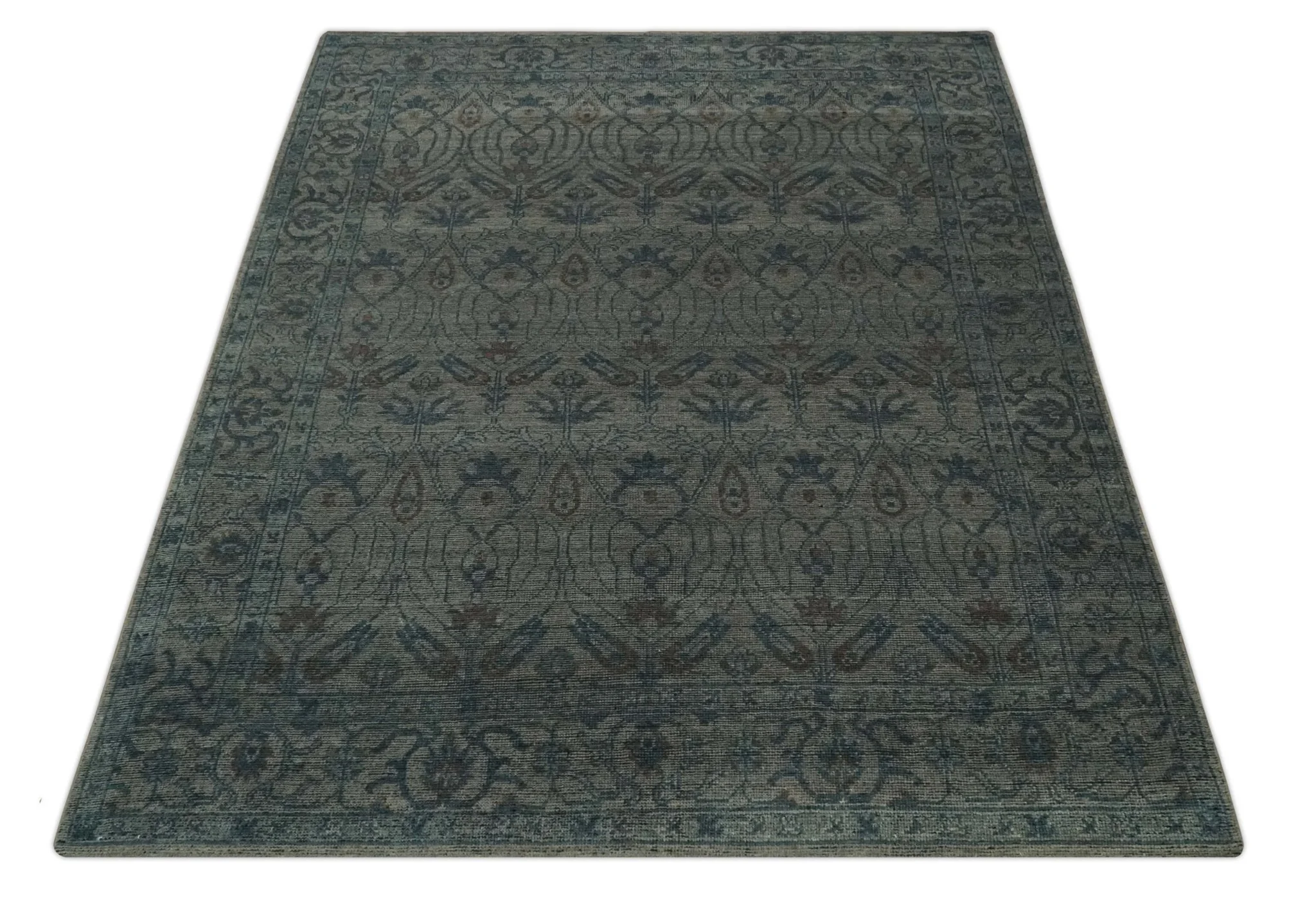 Antique look Gray, Taupe and Gray 8x10 Traditional Design wool Rug - Image 10