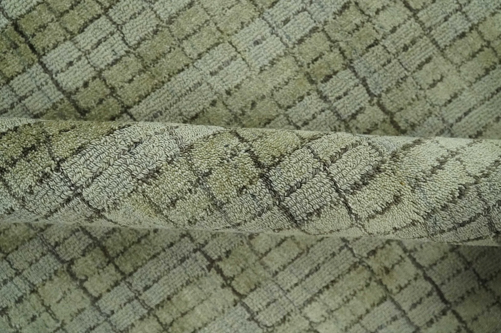 Checkered Olive Green & Beige Scandinavian 8x10 Hand Made Blended Wool Flatwoven Area Rug | KE19 - Image 6