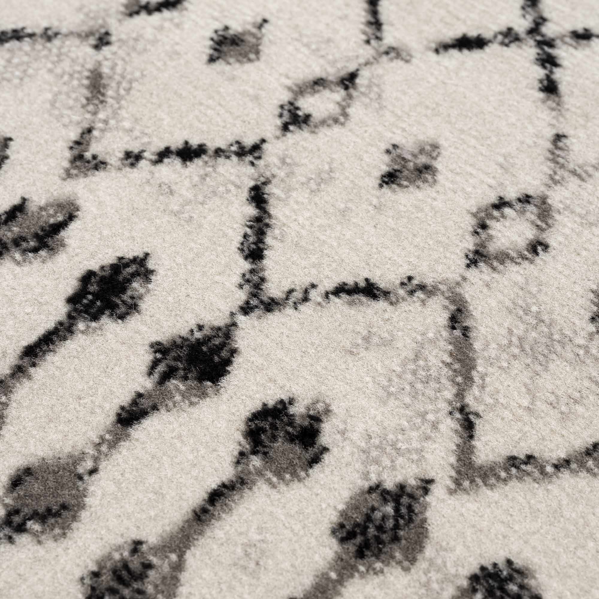 Geometrical chevron design Beige and Charcoal Tribal Trellis Multi Size Area Rug - Image 14