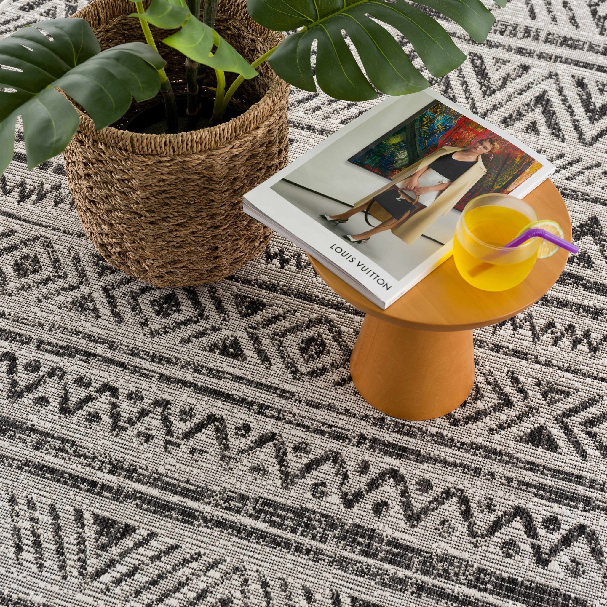 Modern Stripes Chevron Design Ivory and Charcoal Outdoor Safe Area Rug - Image 15