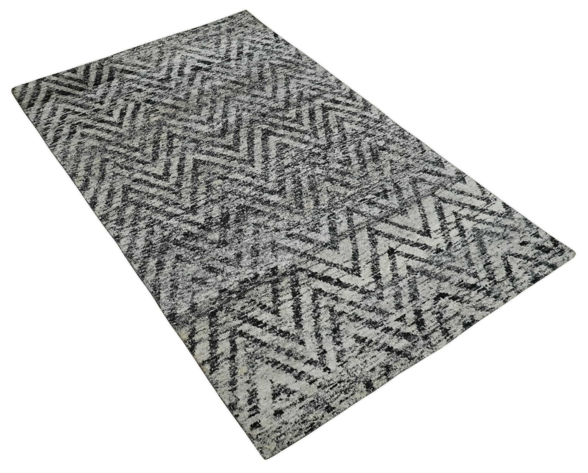 Chevron Silver and Black Shaded Scandinavian 5x8 Bamboo Silk Flatwoven Area Rug | HL36 - Image 10