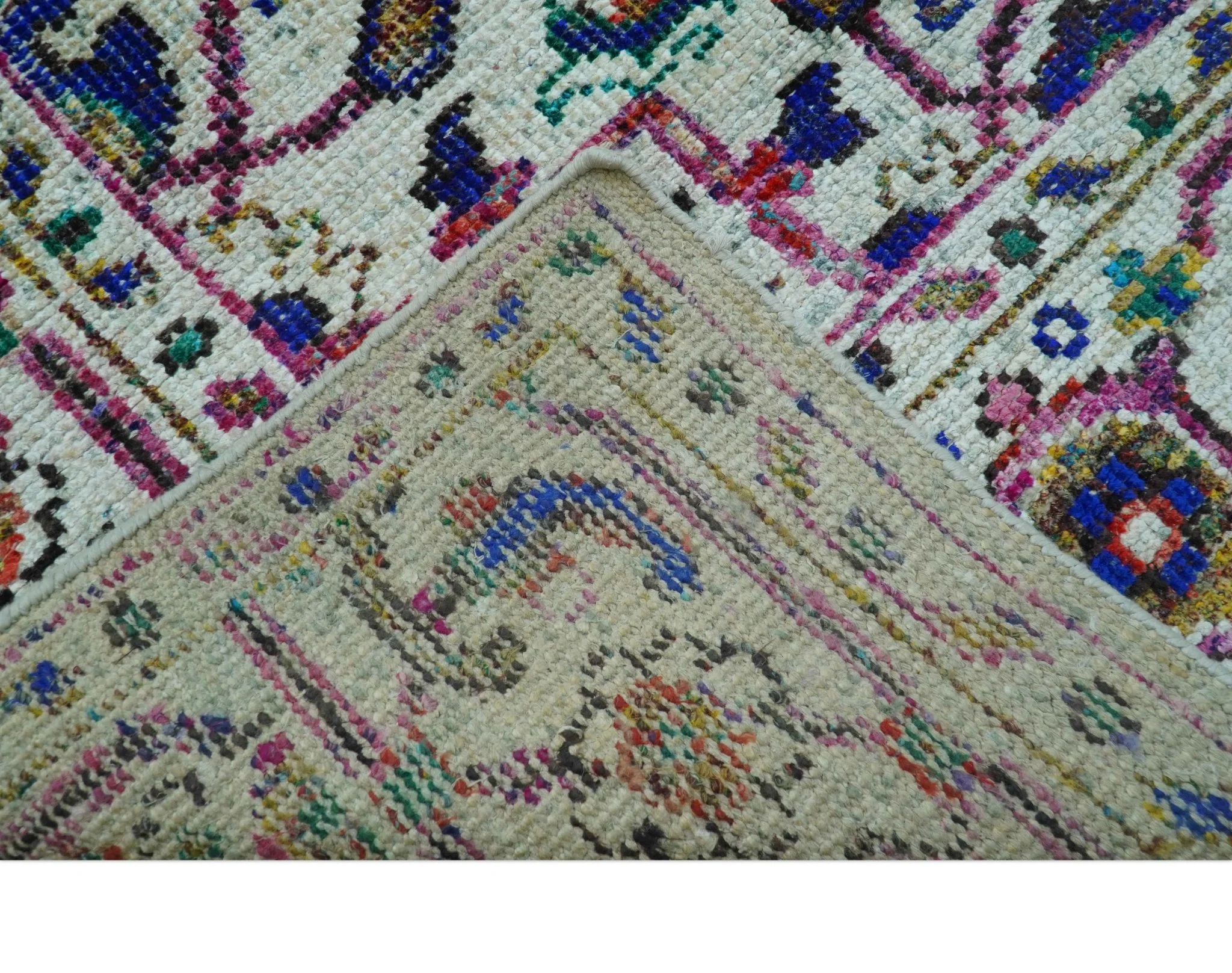 Colorful Traditional Serapi Design Ivory And Beige Hand Knotted 8x10 Wool Area Rug - Image 6