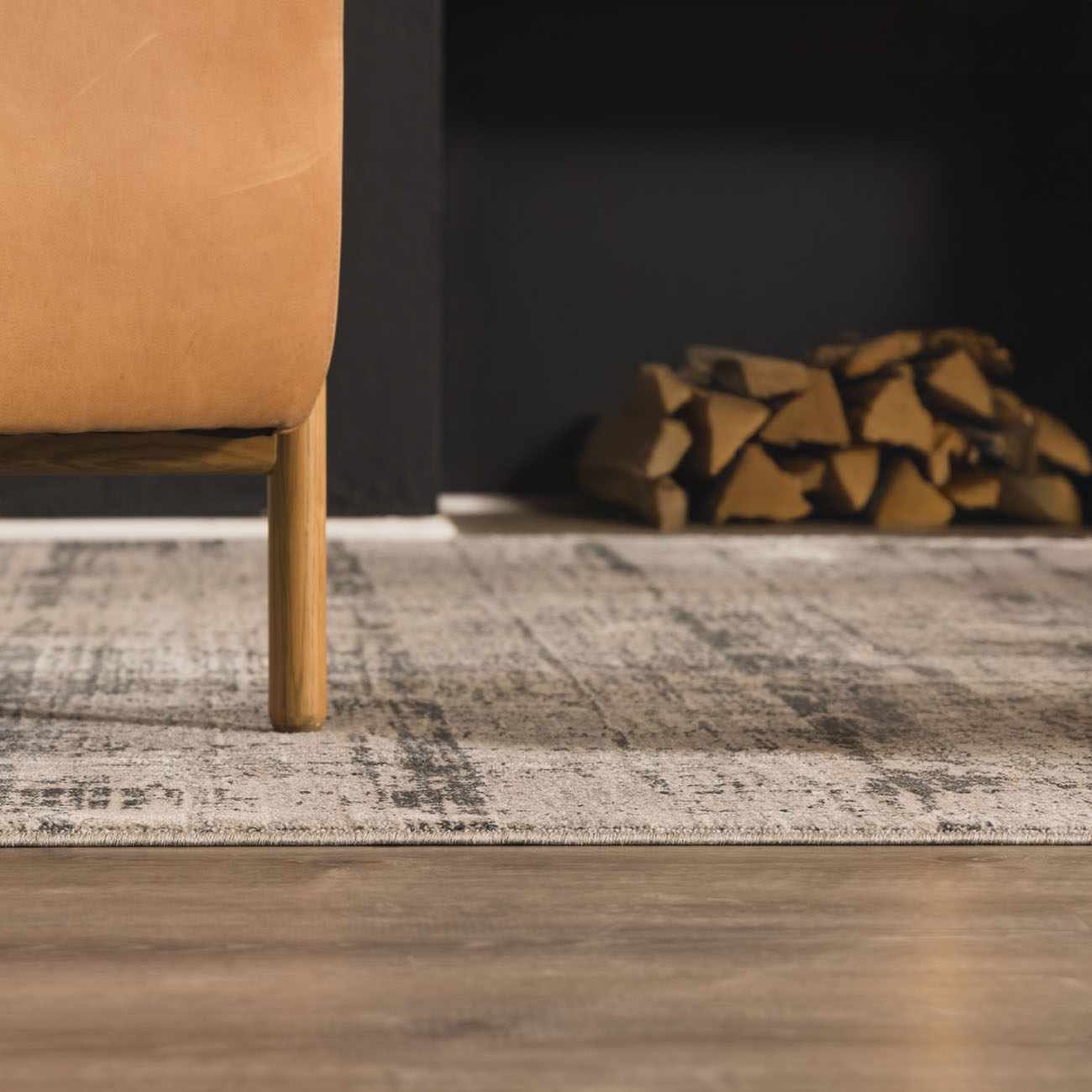 Contemporary Abstract Gray Machine Woven Rug - Image 11