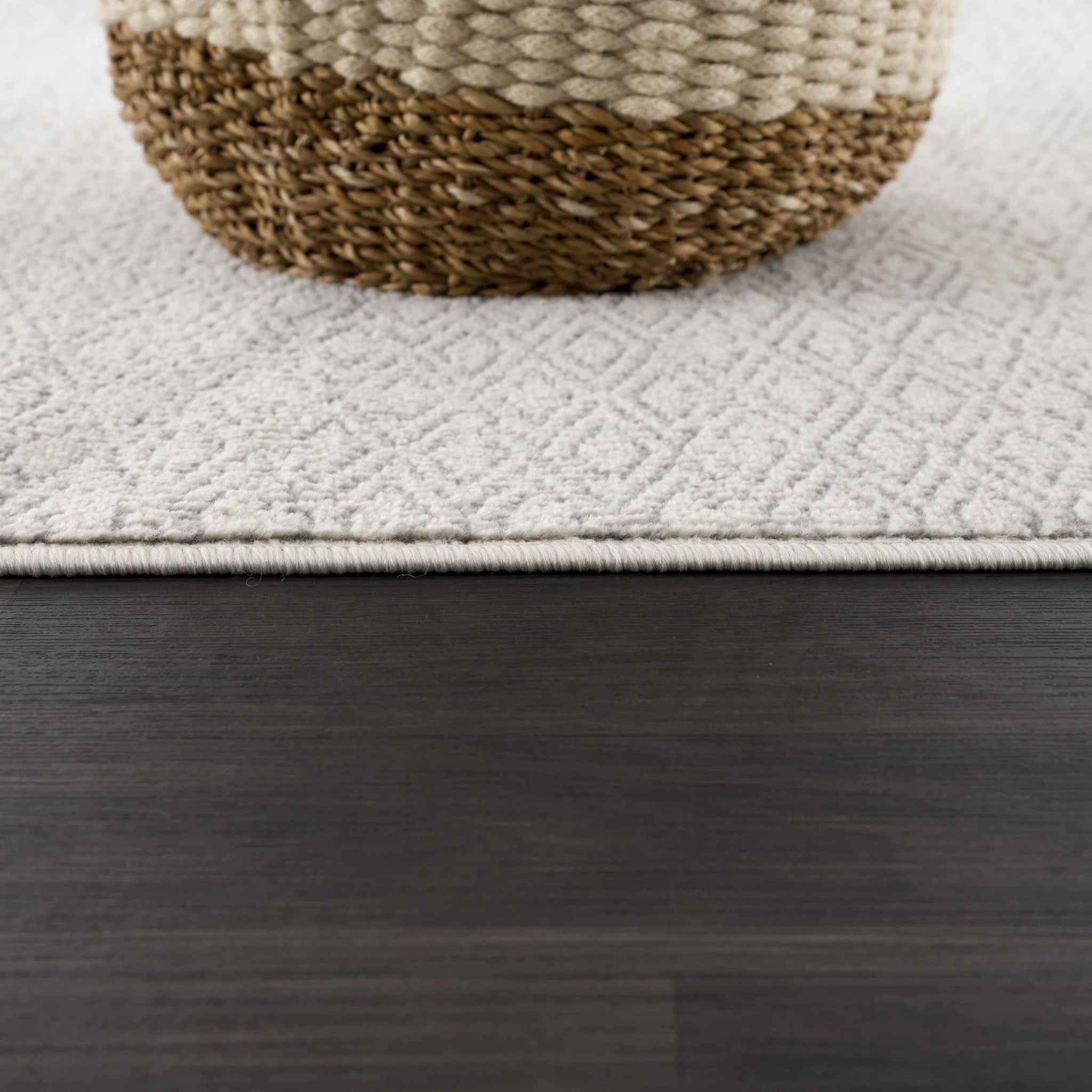 Contemporary Beige and Gray Tribal Trellis Medium pile Area Rug - Image 8