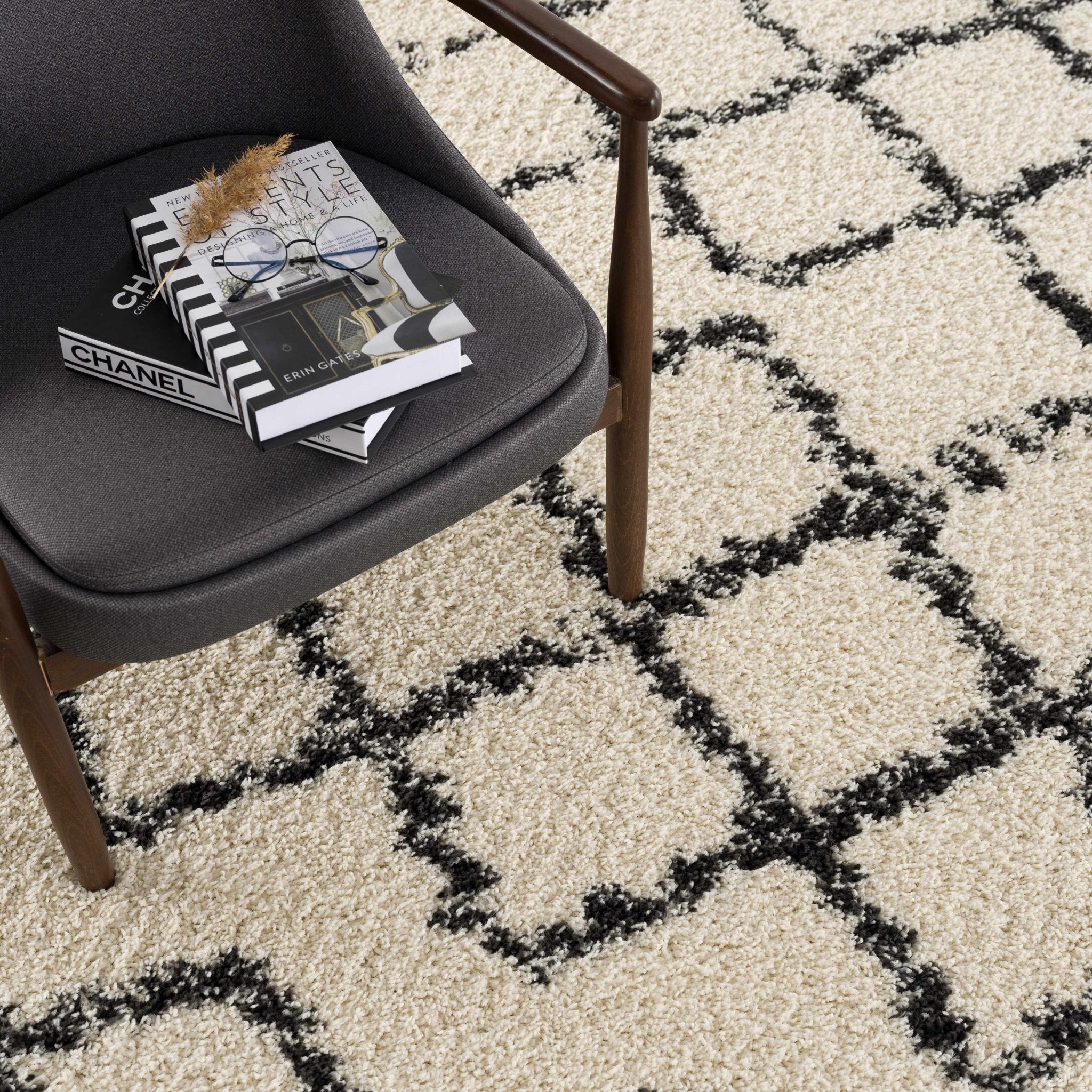 Modern Contemporary Beige and Charcoal Tribal Trellis Plush Pile Area Rug - Image 17