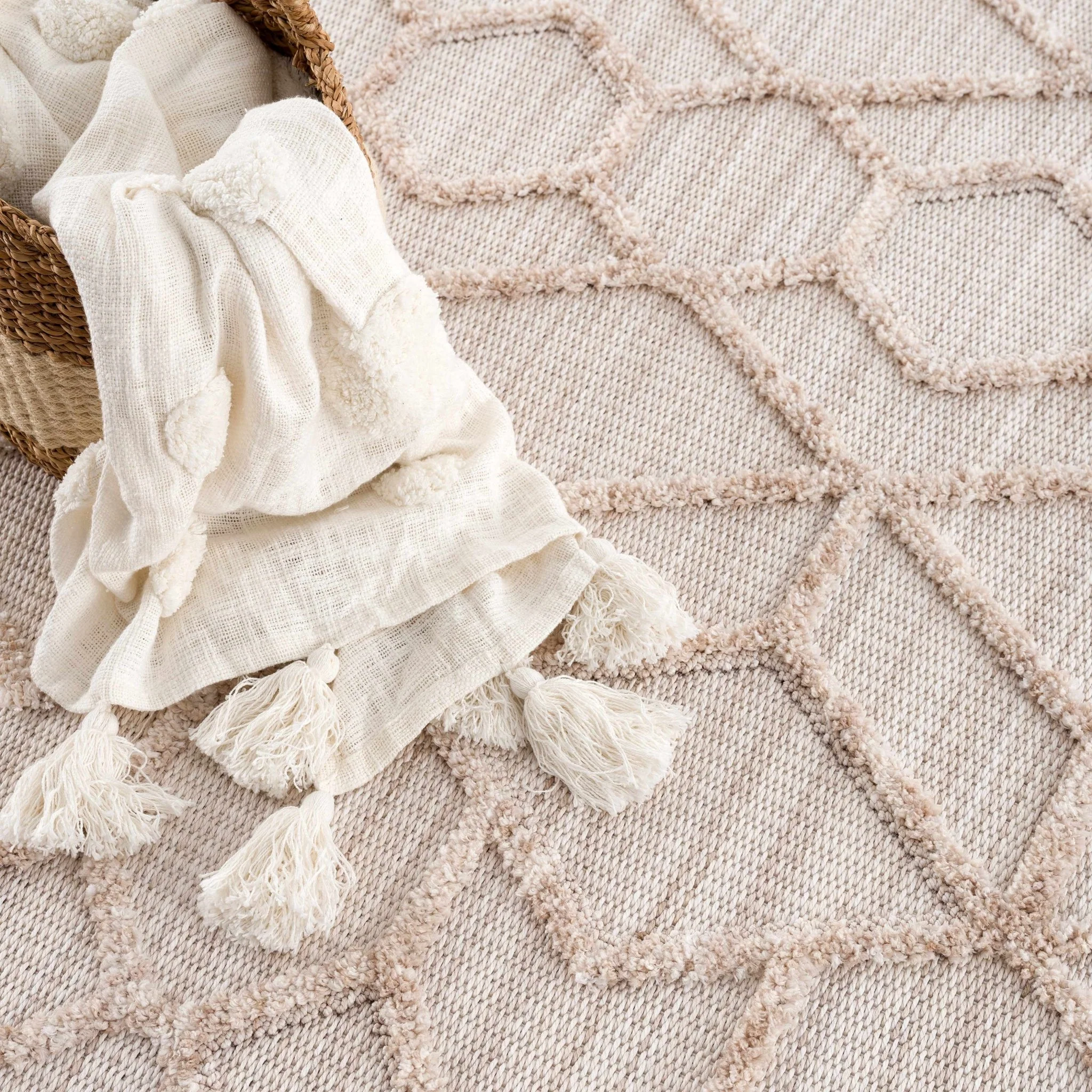 Contemporary Beige and Light Peach High/Low pile Texture Area Rug - Image 32