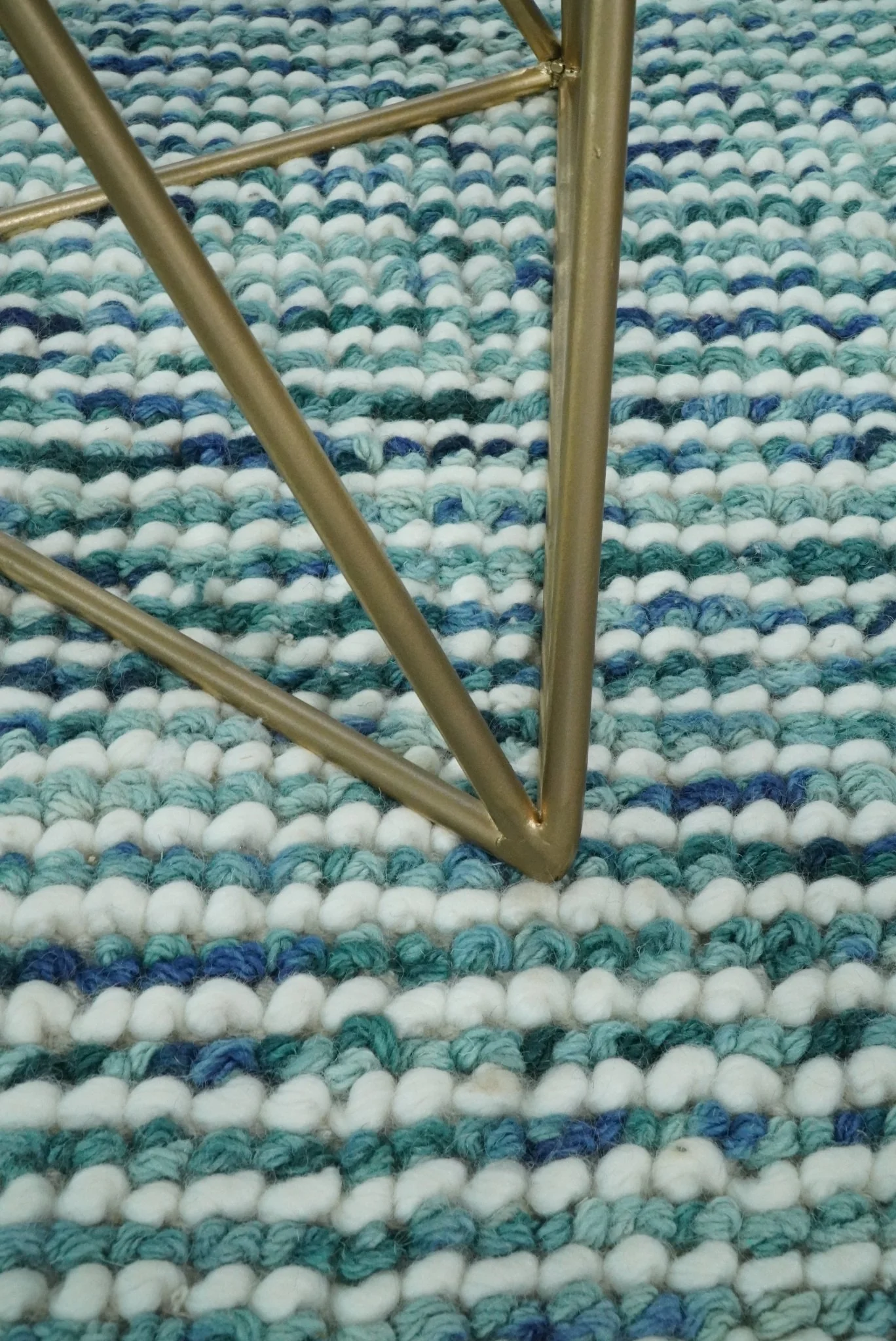 Contemporary Hand Woven Blue Woolen Chunky and Soft Area Rug - Image 8