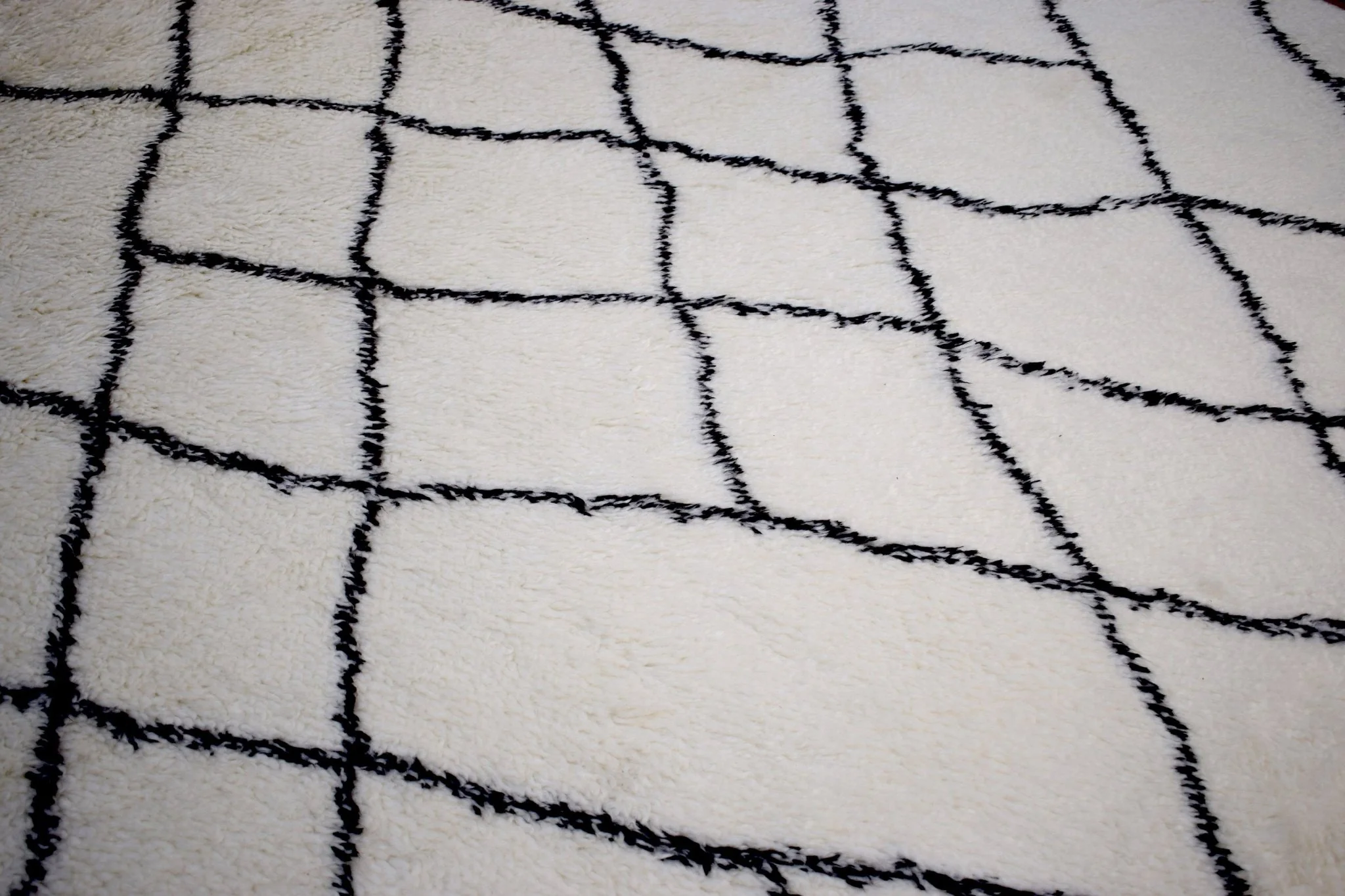 Contemporary Hand Woven Plus Moroccan Fine Wool Area Rug - Image 3