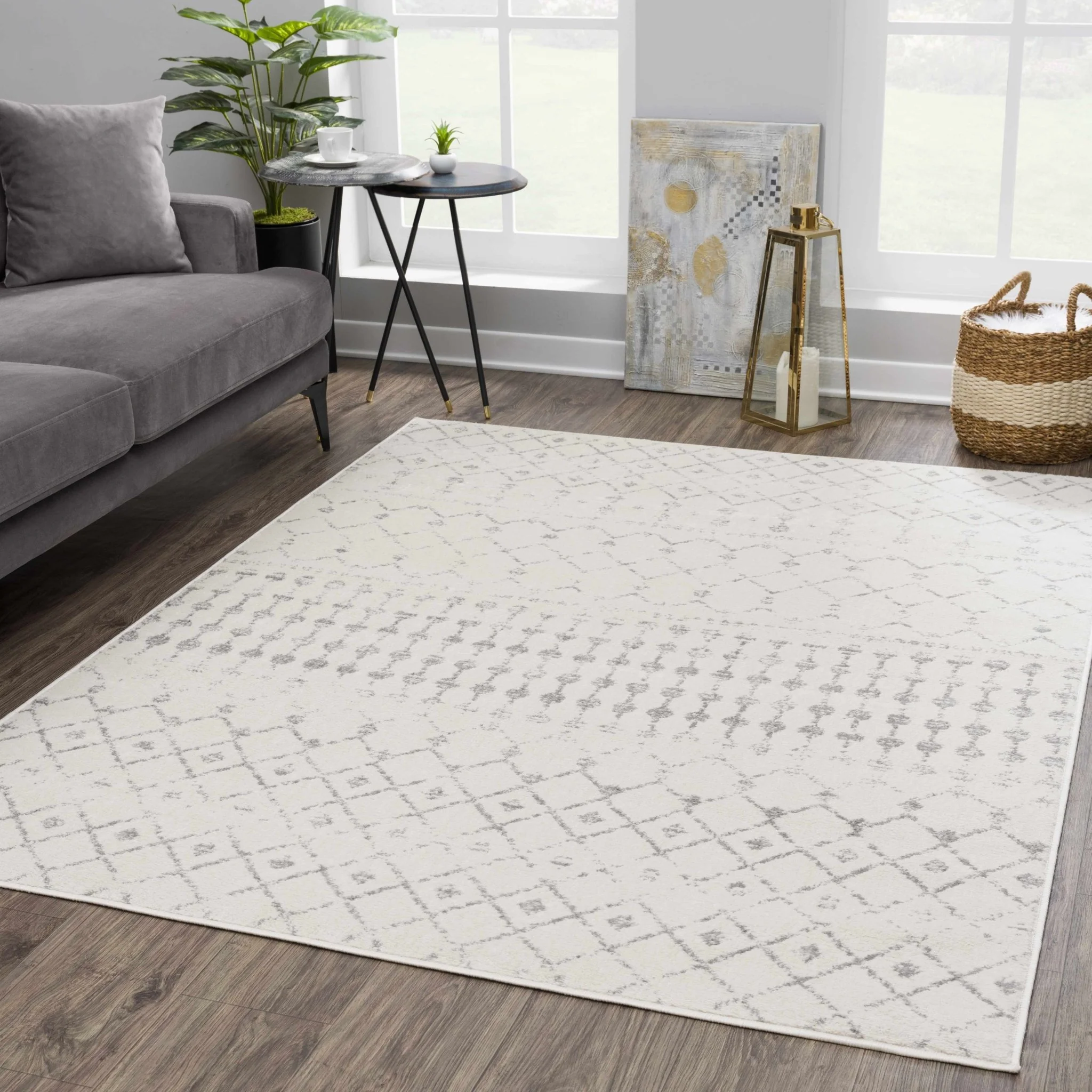 Contemporary Ivory and Gray Tribal Trellis Design Medium Pile Area Rug - Image 2