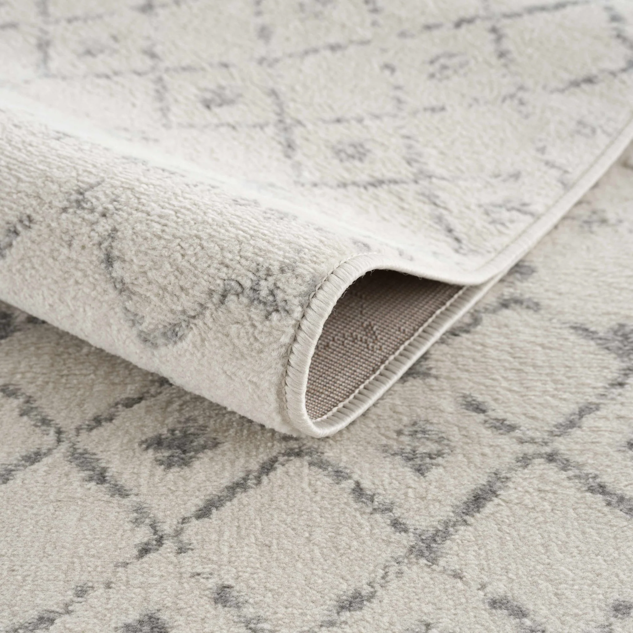 Contemporary Ivory and Gray Tribal Trellis Design Medium Pile Area Rug - Image 8