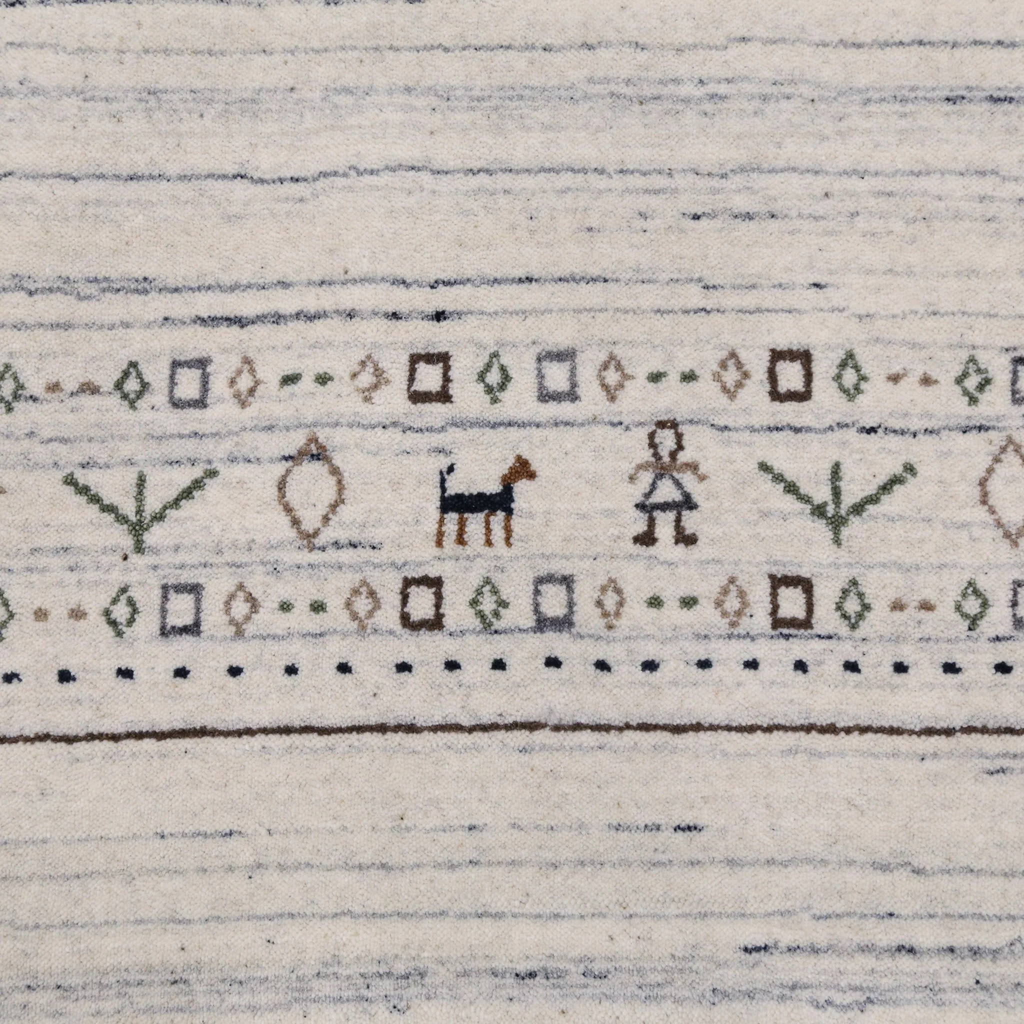 Contemporary Ivory Design Hand Loomed Wool Rug - Image 10