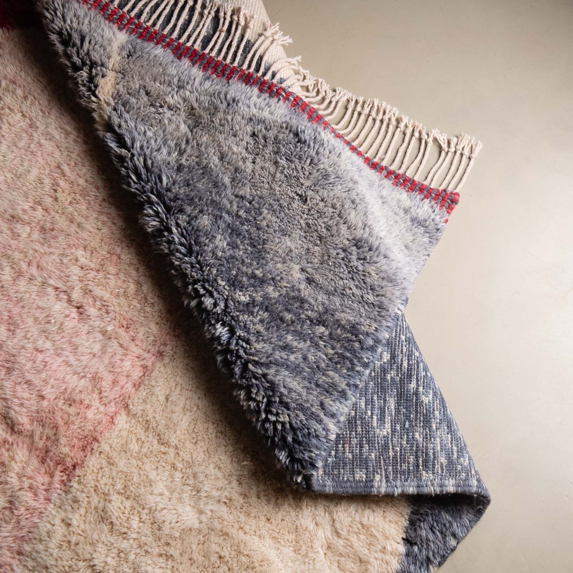 Contemporary Moroccan Gray And Red Hand Knotted 6.6x6.7 Wool Rug - Image 4