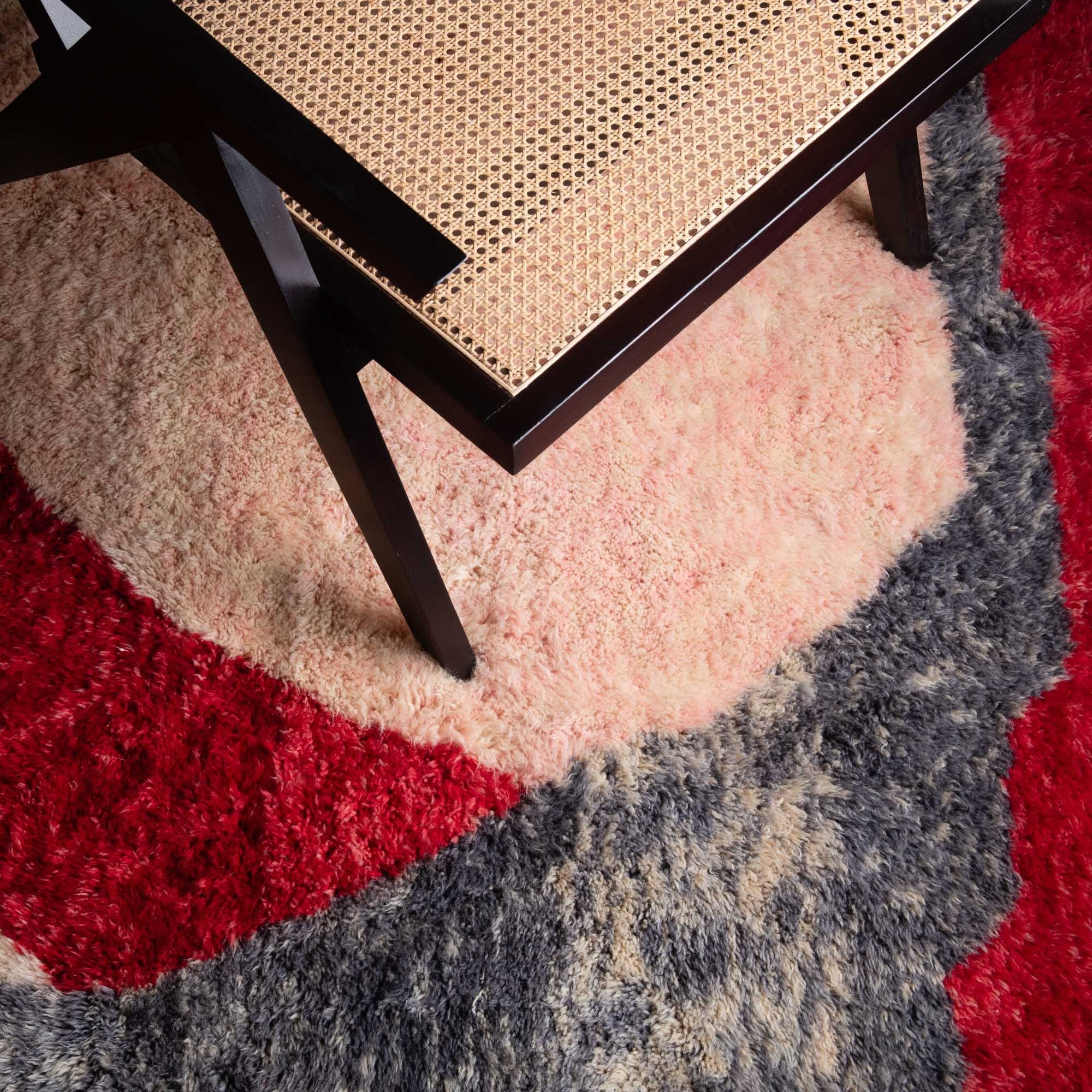 Contemporary Moroccan Gray And Red Hand Knotted 6.6x6.7 Wool Rug - Image 7
