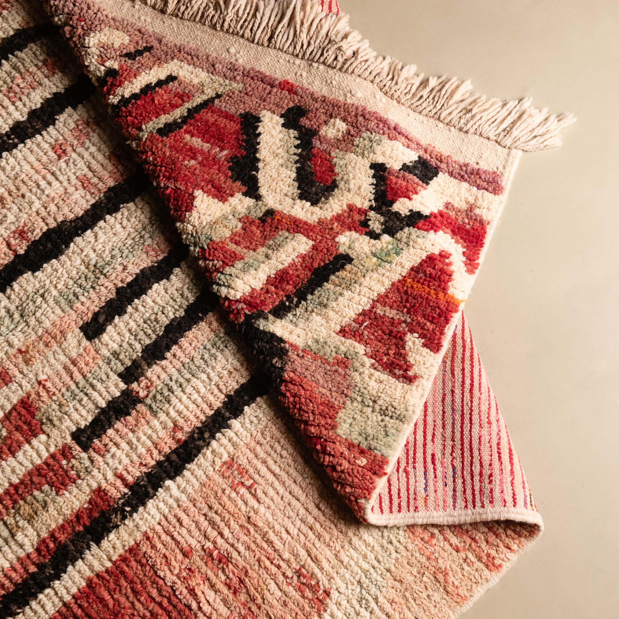 Contemporary Moroccan Red And Beige Hand Knotted 5x9 Wool Rug - Image 4