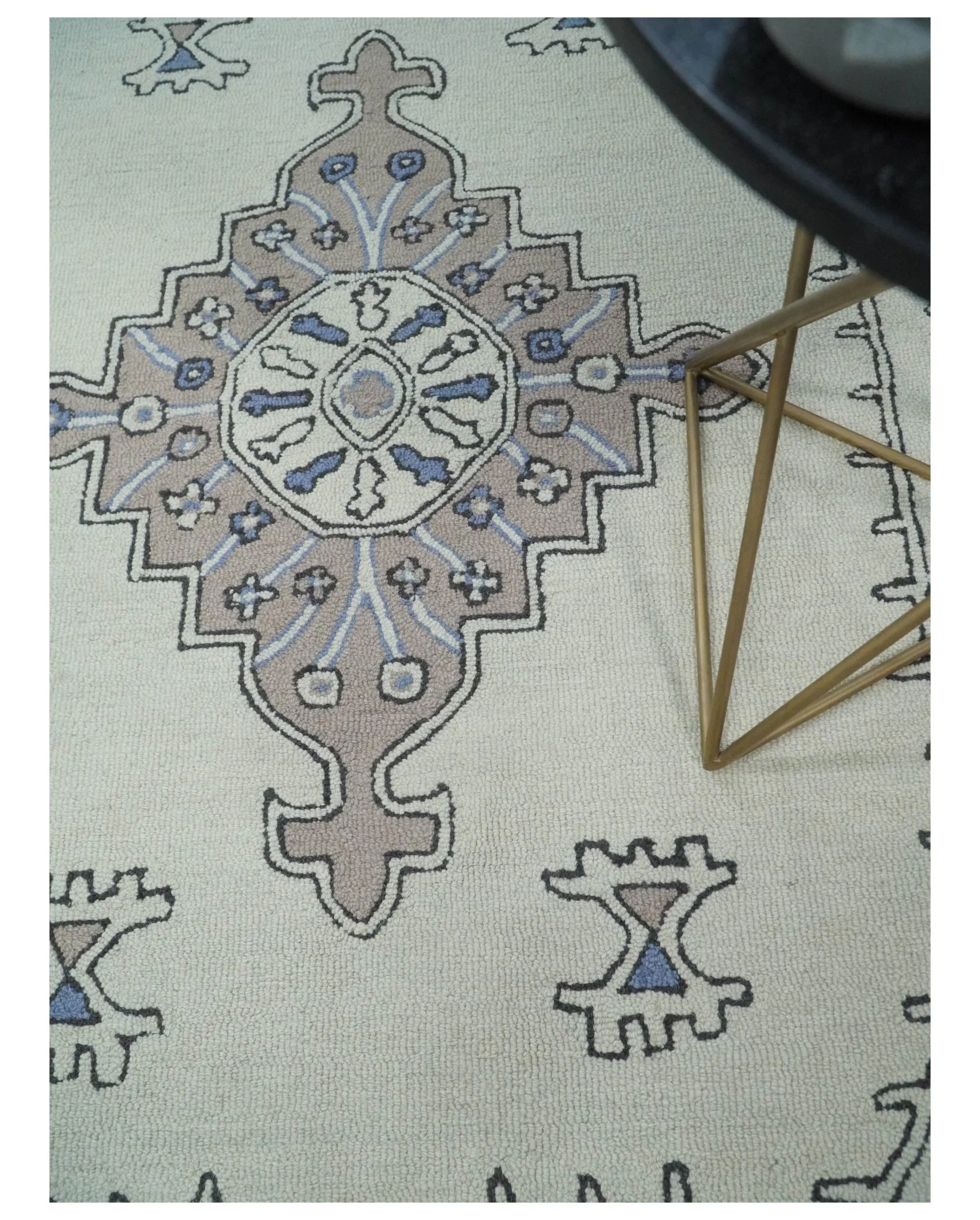 5x8, 6x9, 8x10 and 9x12 Ivory and Peach Persian Style Antique Oriental Tribal Hand Tufted Wool Area Rug |  TRI3 - Image 3
