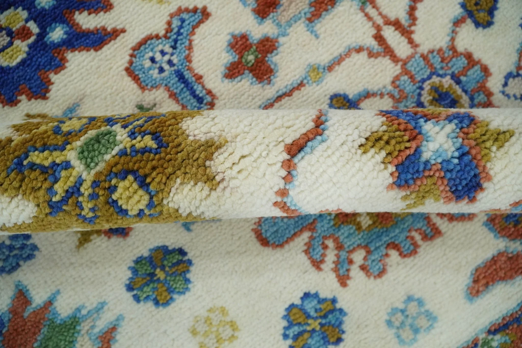 Eclectic 8x10 All Wool Traditional Persian Blue and Ivory Vibrant Colorful Hand knotted Persian Area Rug | TRDCP159810 - Image 9
