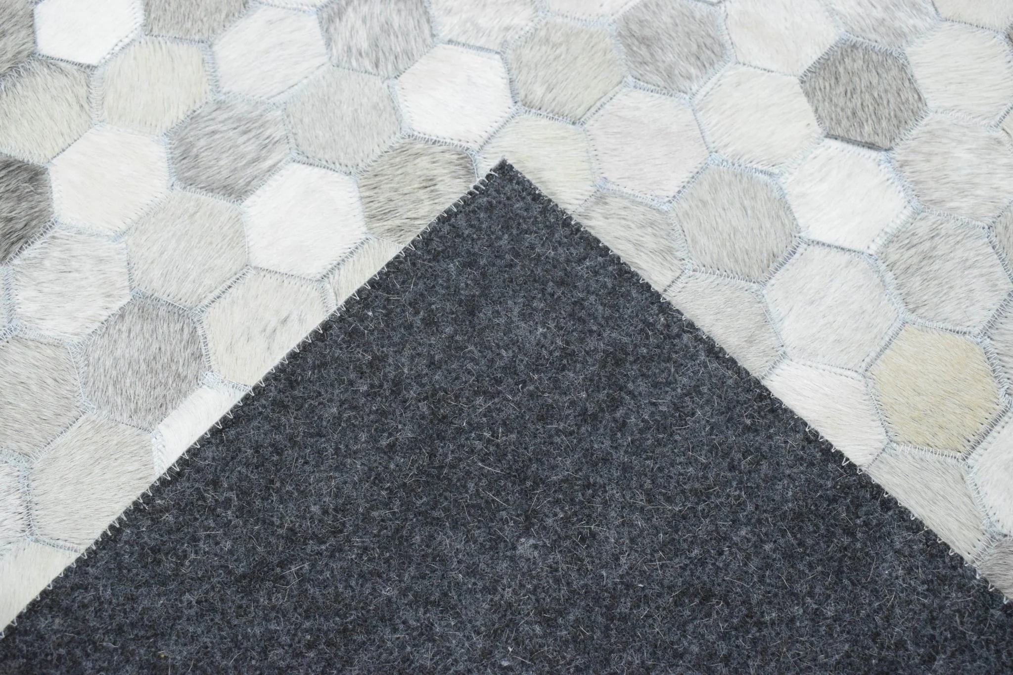 Handmade 5x8 and 8x10 Hairon Genuine Leather Silver Area Rug | LR1B - Image 7