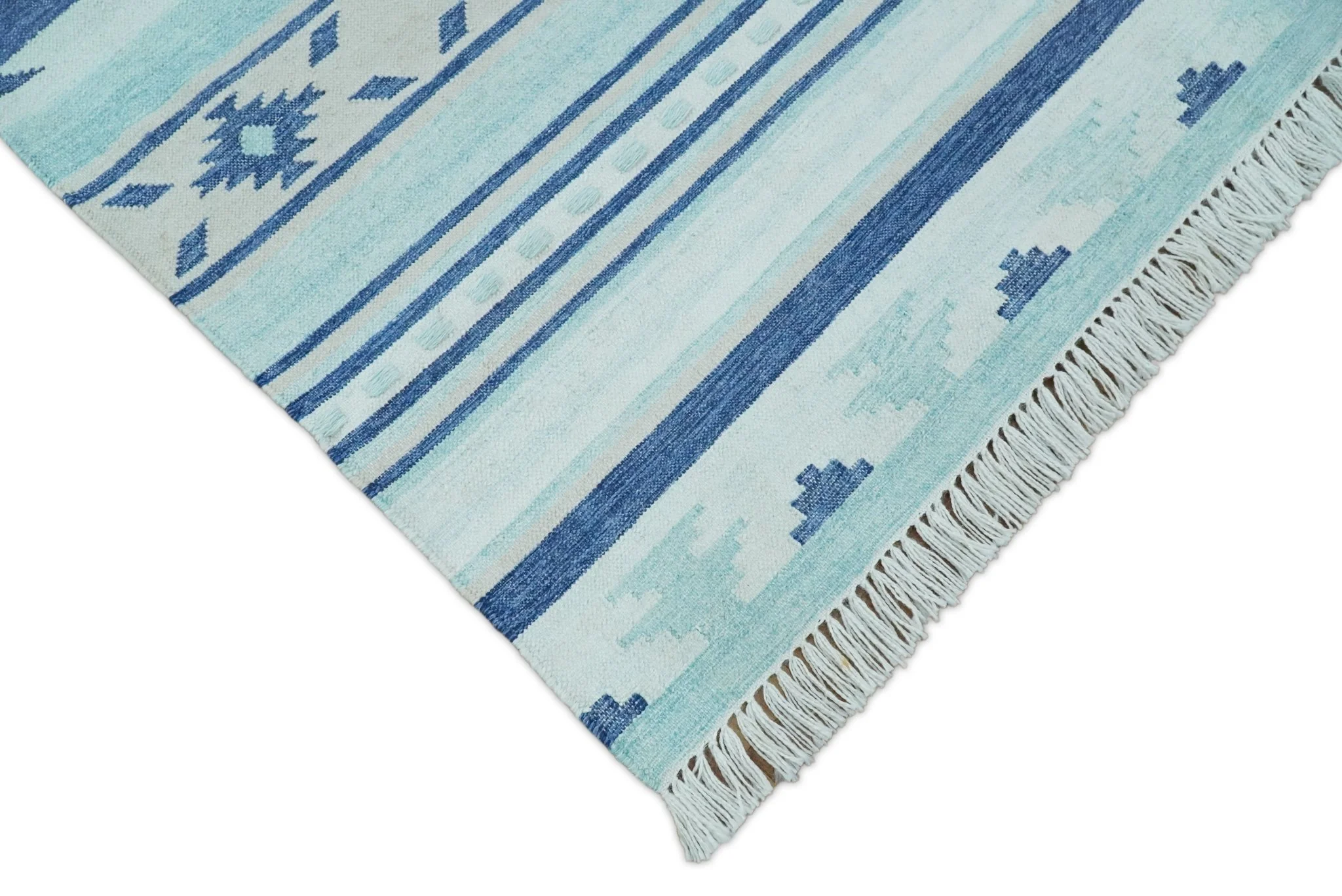 Handmade Boho 2x3, 5x8 and 8x10 White and Blue Wool Blend Dhurrie Rug | VIK1 - Image 6