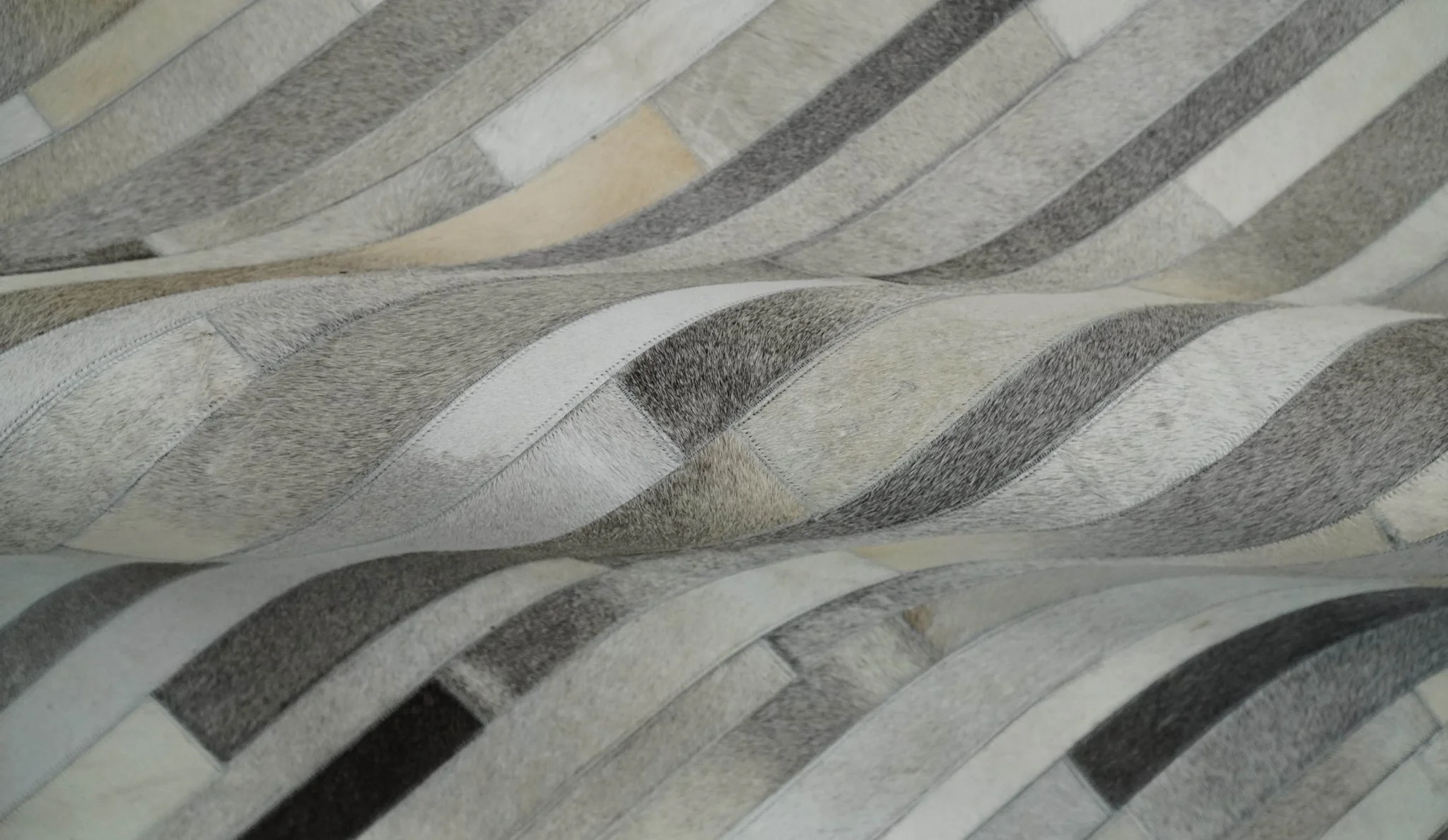 Modern Geometrical Cowhide Leather Striped Silver and Ivory Leather Custom Made Area Rug - Image 7