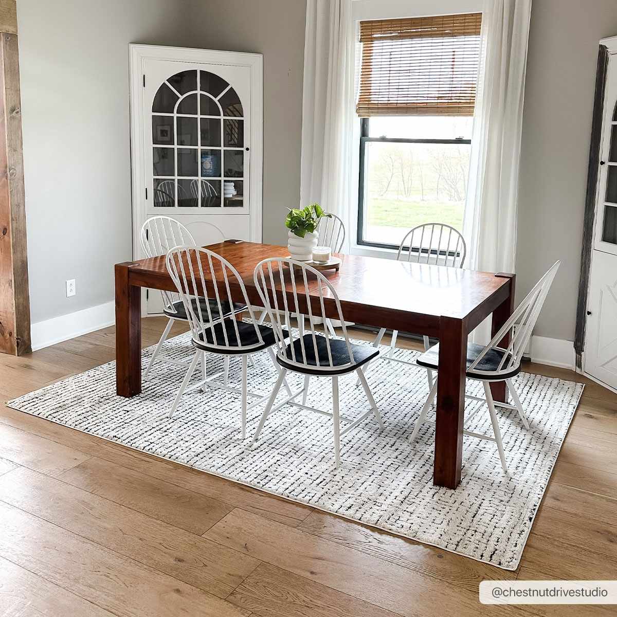 Cream & Black Grid Plush Rug - Image 4