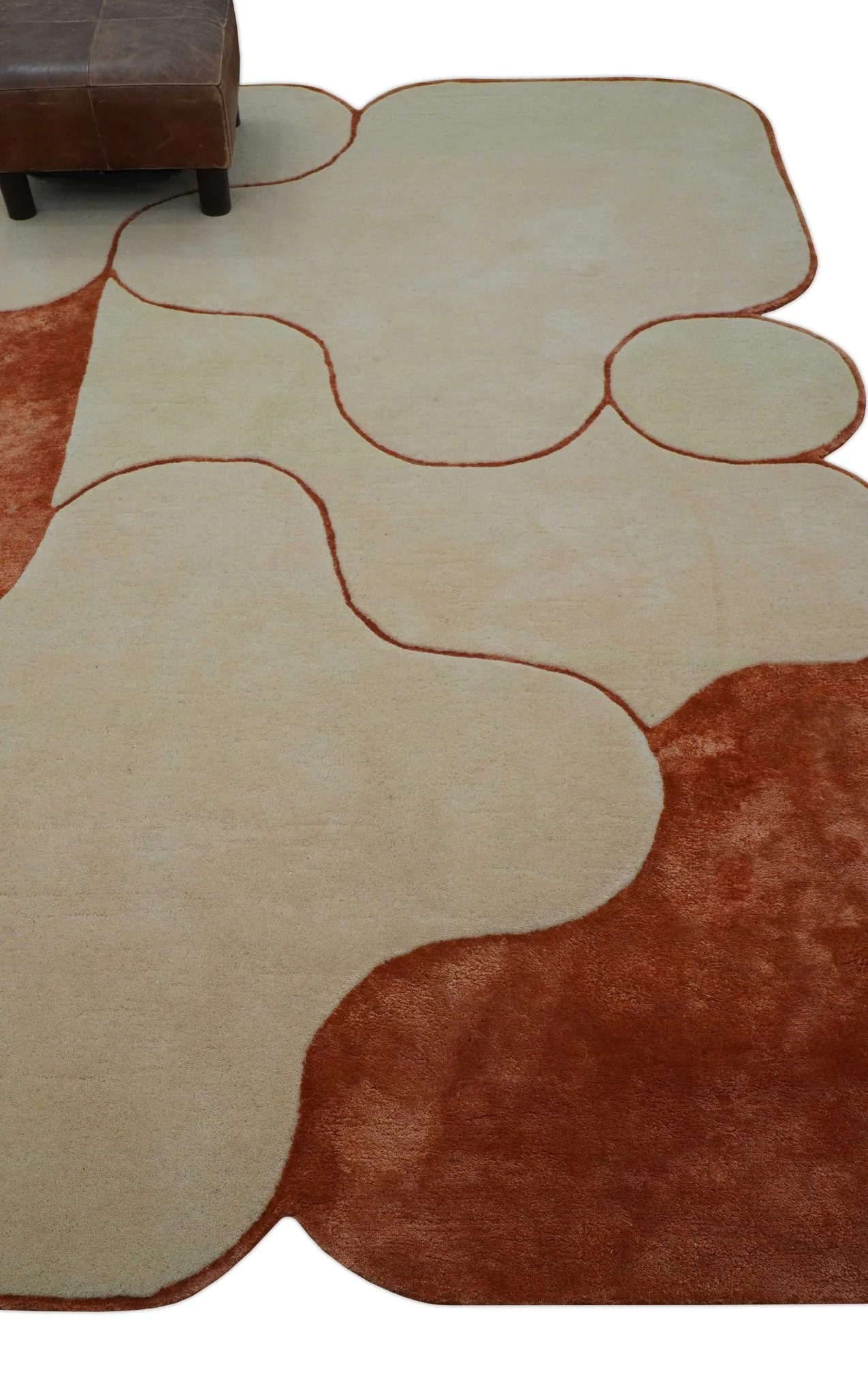 Maze Custom Made Modern Design Beige Hand Tufted Wool Rug - Image 11