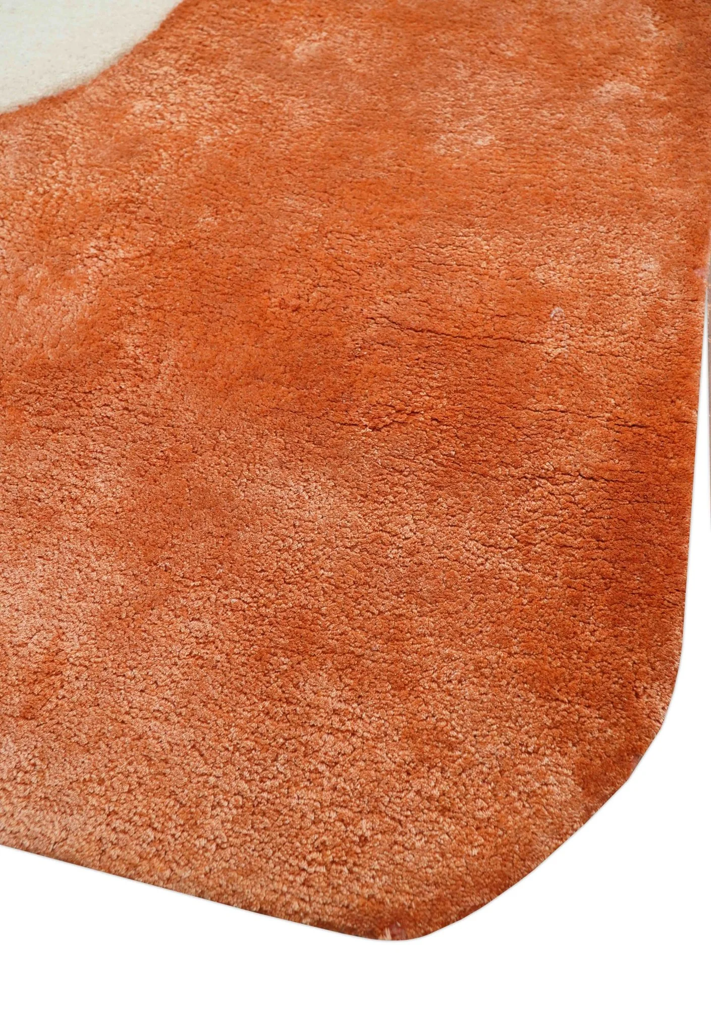 Maze Custom Made Modern Design Beige Hand Tufted Wool Rug - Image 5