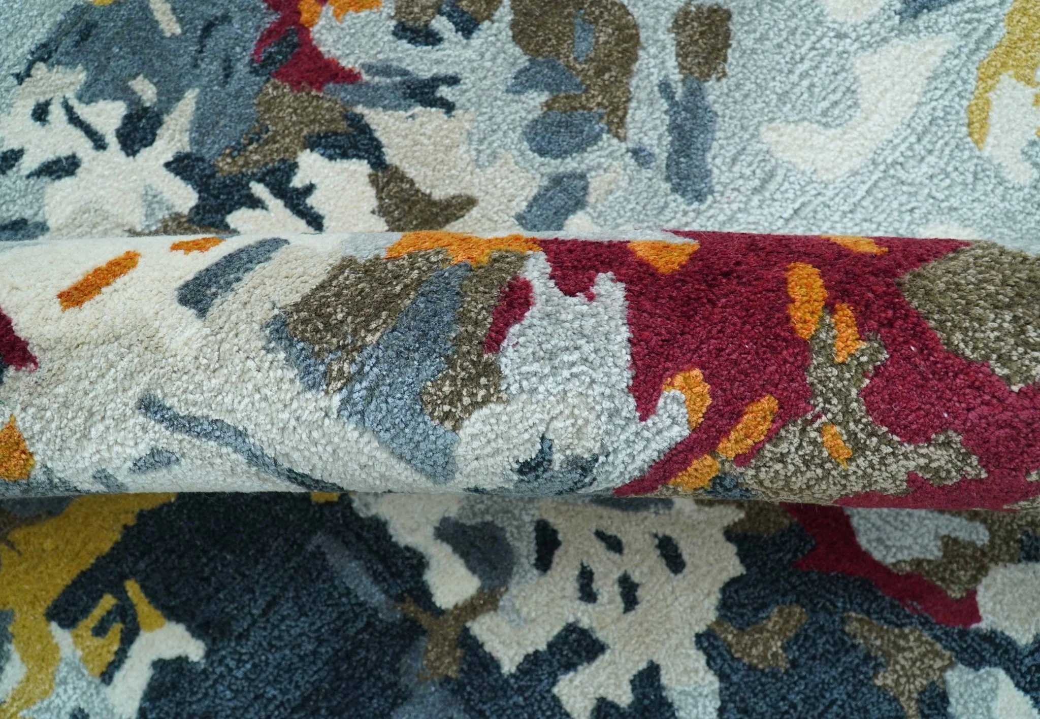Custom Made Multi-color Modern Abstract Hand Tufted Wool-Art Silk Rug - Image 8