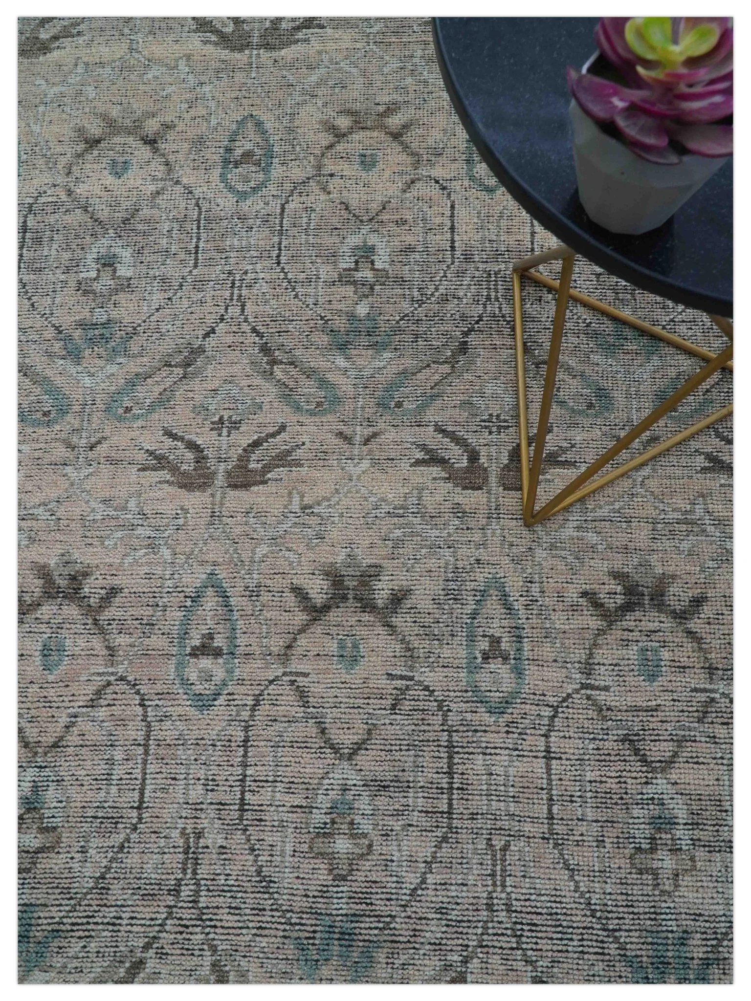 Crown Custom Made Traditional Design Pink Hand Knotted Wool Rug - Image 3