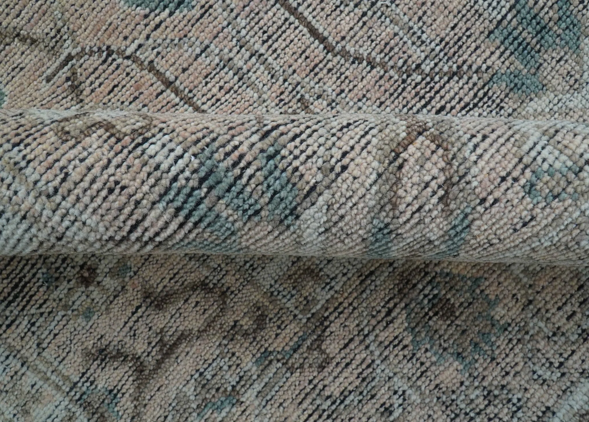 Crown Custom Made Traditional Design Pink Hand Knotted Wool Rug - Image 5
