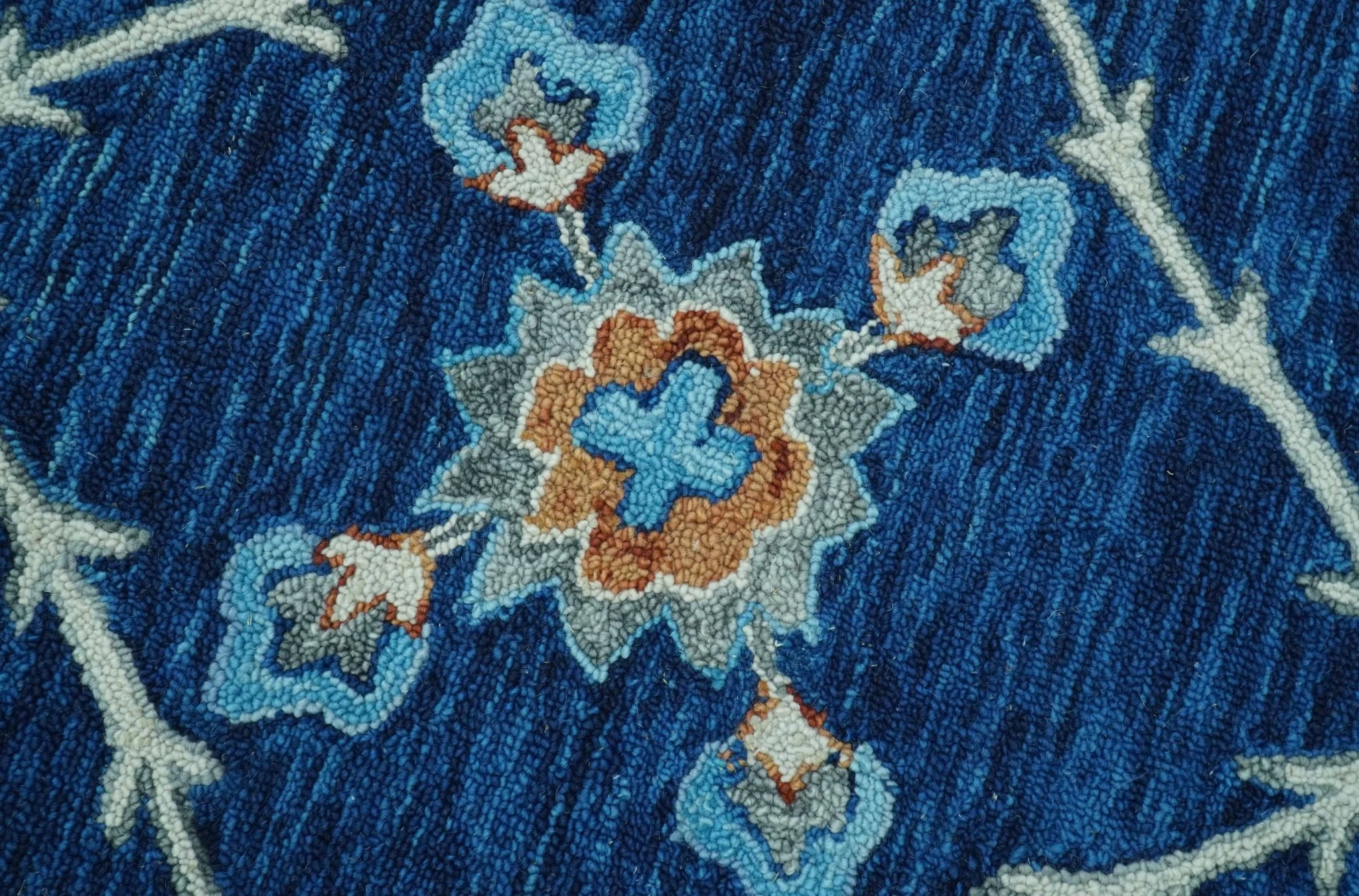 Custom Made Traditional Oriental Design Blue And Beige Hand-Tufted Wool Area Rug - Image 3