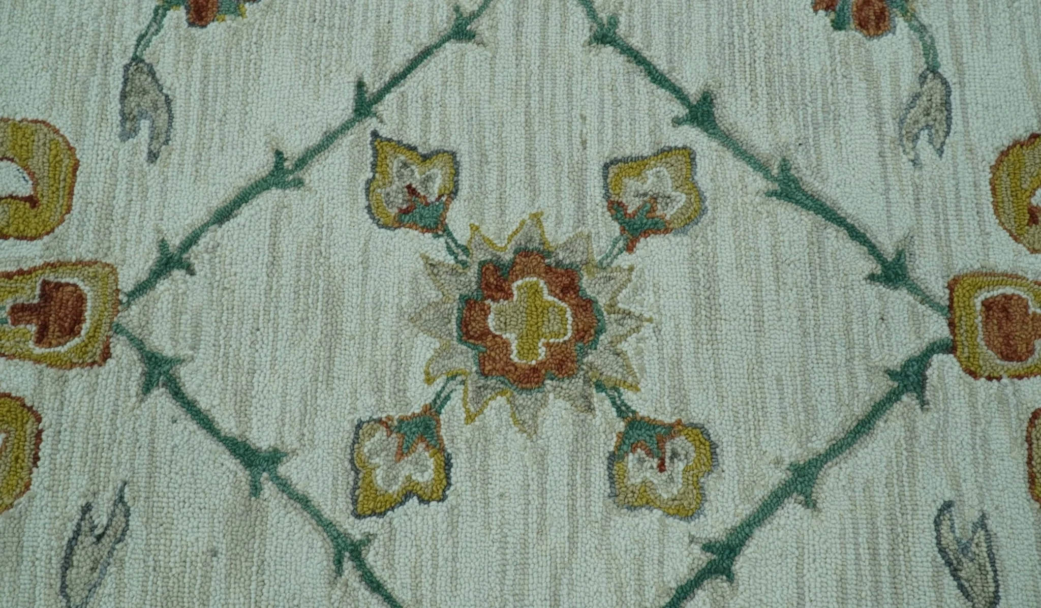 Custom Made Traditional Oriental Design Beige And Ivory Hand-Tufted Wool Area Rug - Image 4