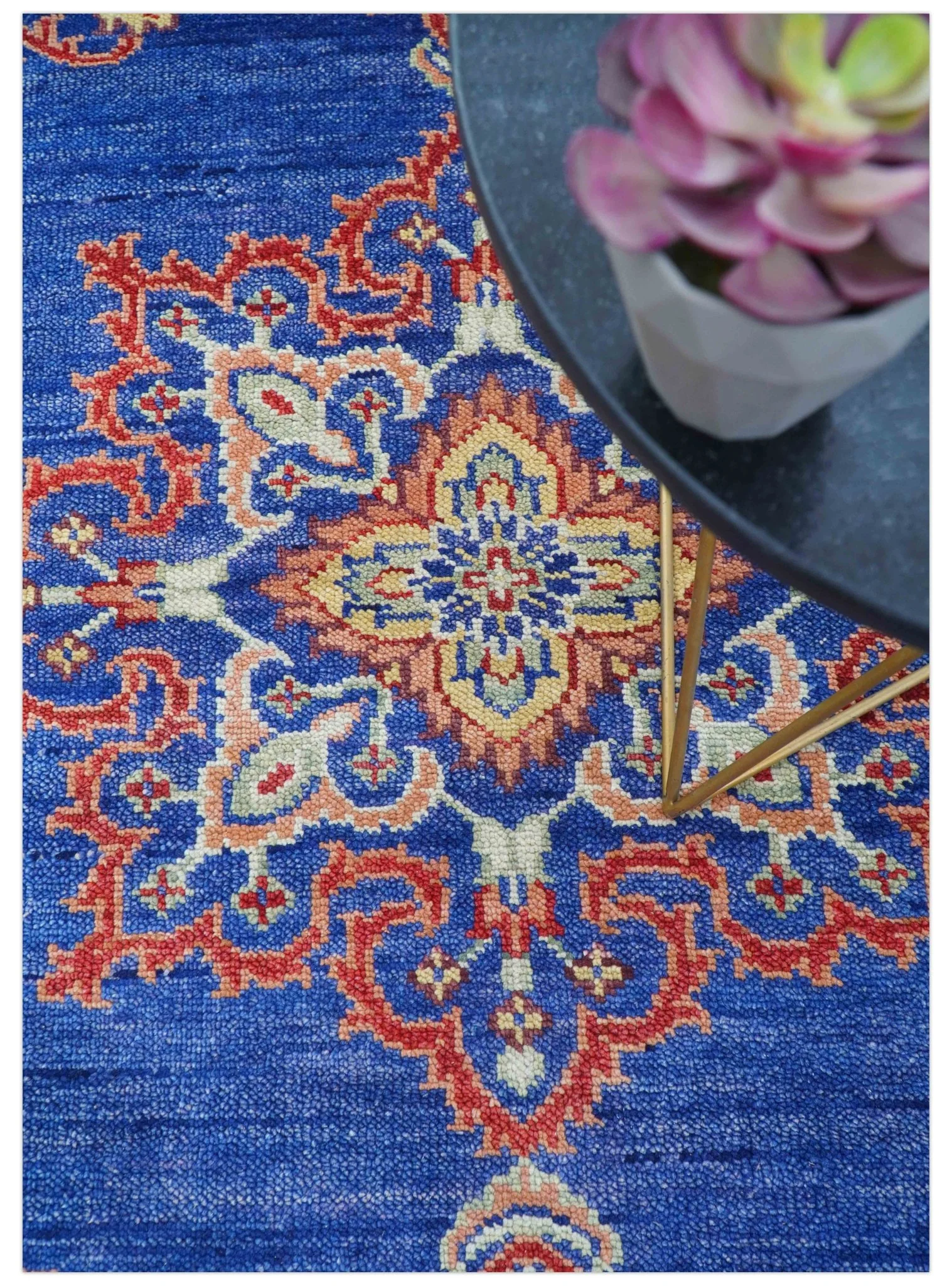 Isfahan Custom Made Traditional Blue And Beige Hand Knotted Wool Rug - Image 3