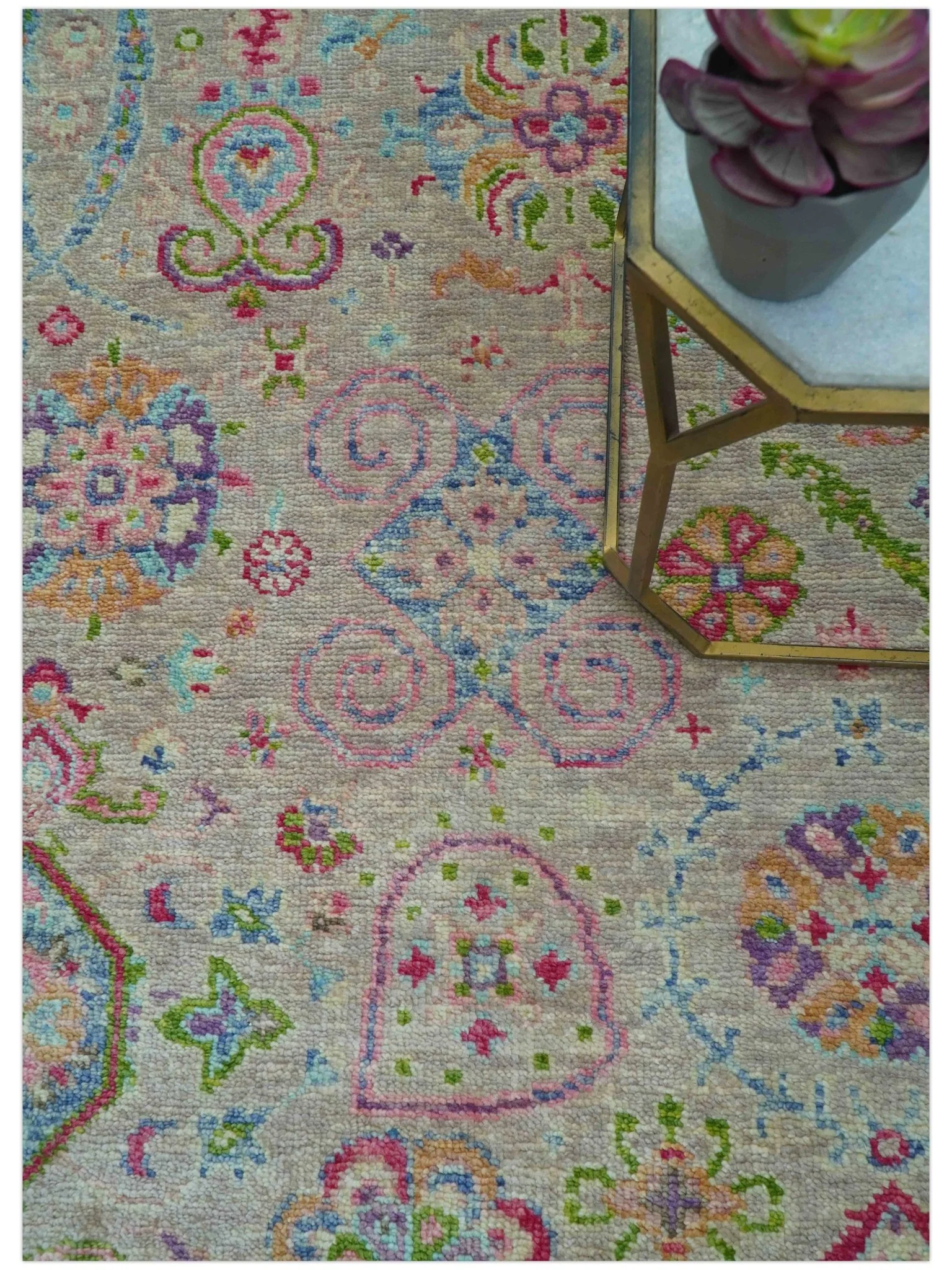 Terra Custom Made Traditional Tribal Design Beige And Pink Hand Knotted Wool Rug - Image 9