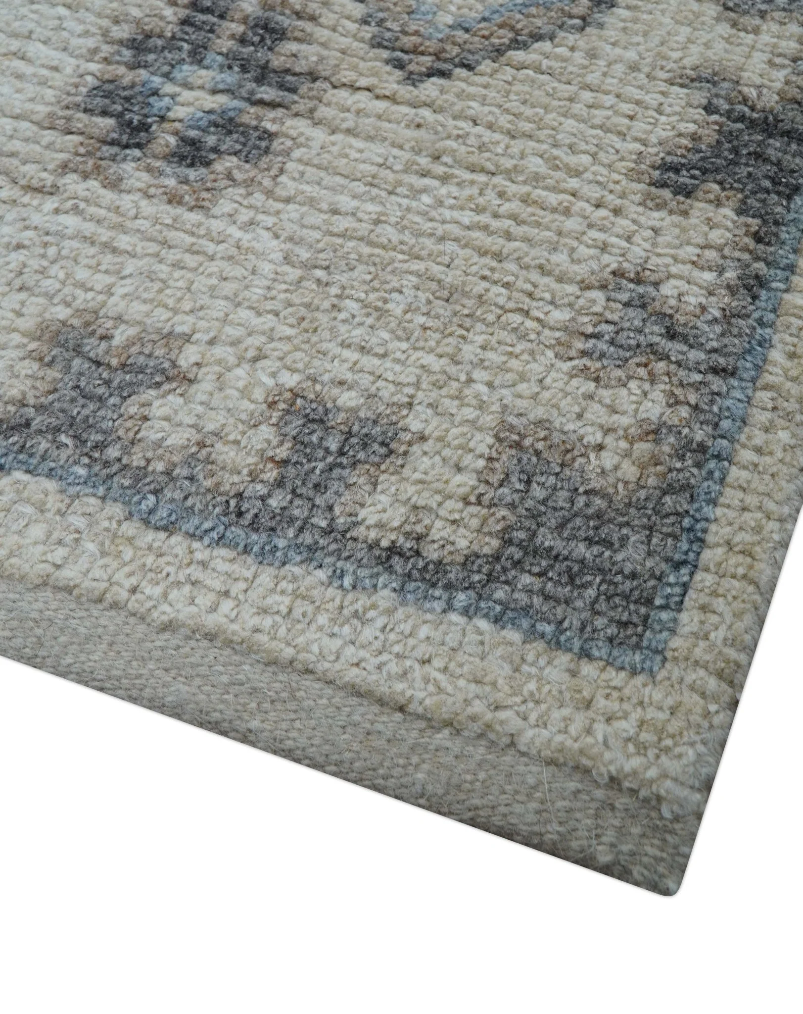 Luxe Custom Made Turkish Ivory Hand knotted Wool And Linen Blend Rug - Image 4
