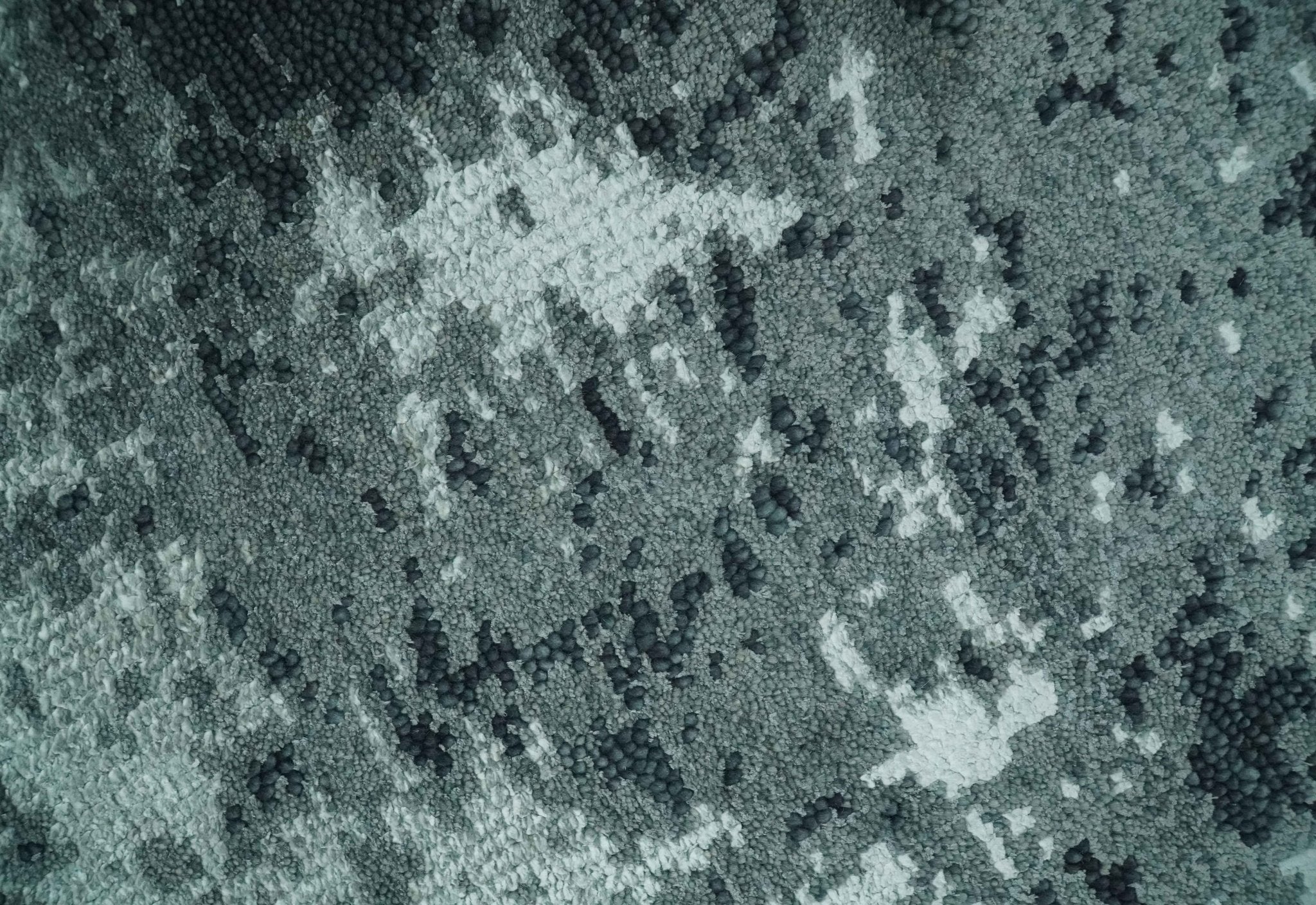 Dark Teal, Gray and Silver Modern Abstract Hand Knotted 5x8 wool Area Rug - Image 4