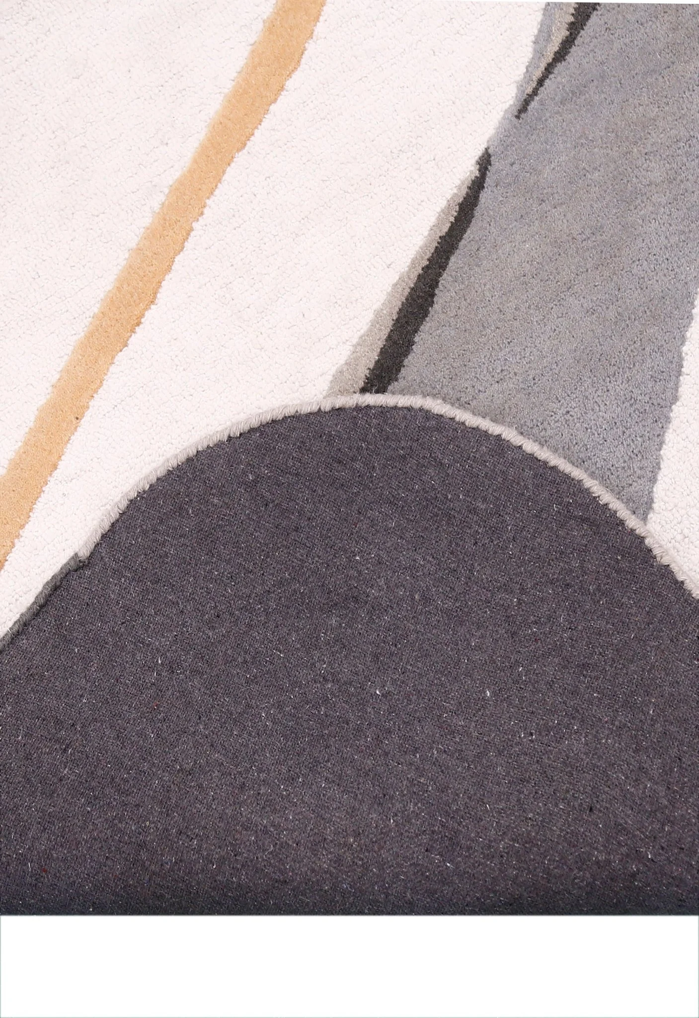 Drifted Ribbon Gray Hand Tufted 5x8 Wool Area Rug - Image 4