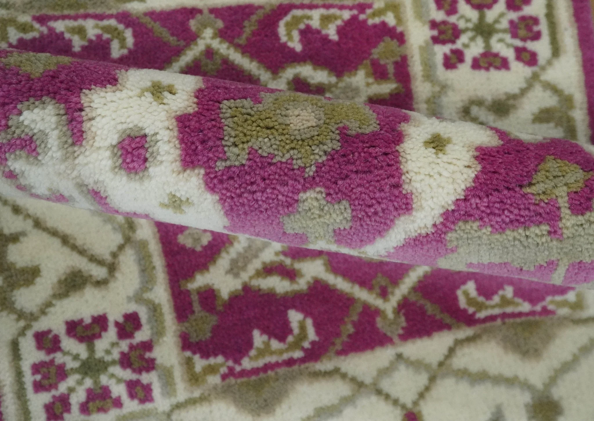 Entryway 2x3 Pink and Ivory Hand Knotted Oriental Oushak  Wool Area Rug - Image 4