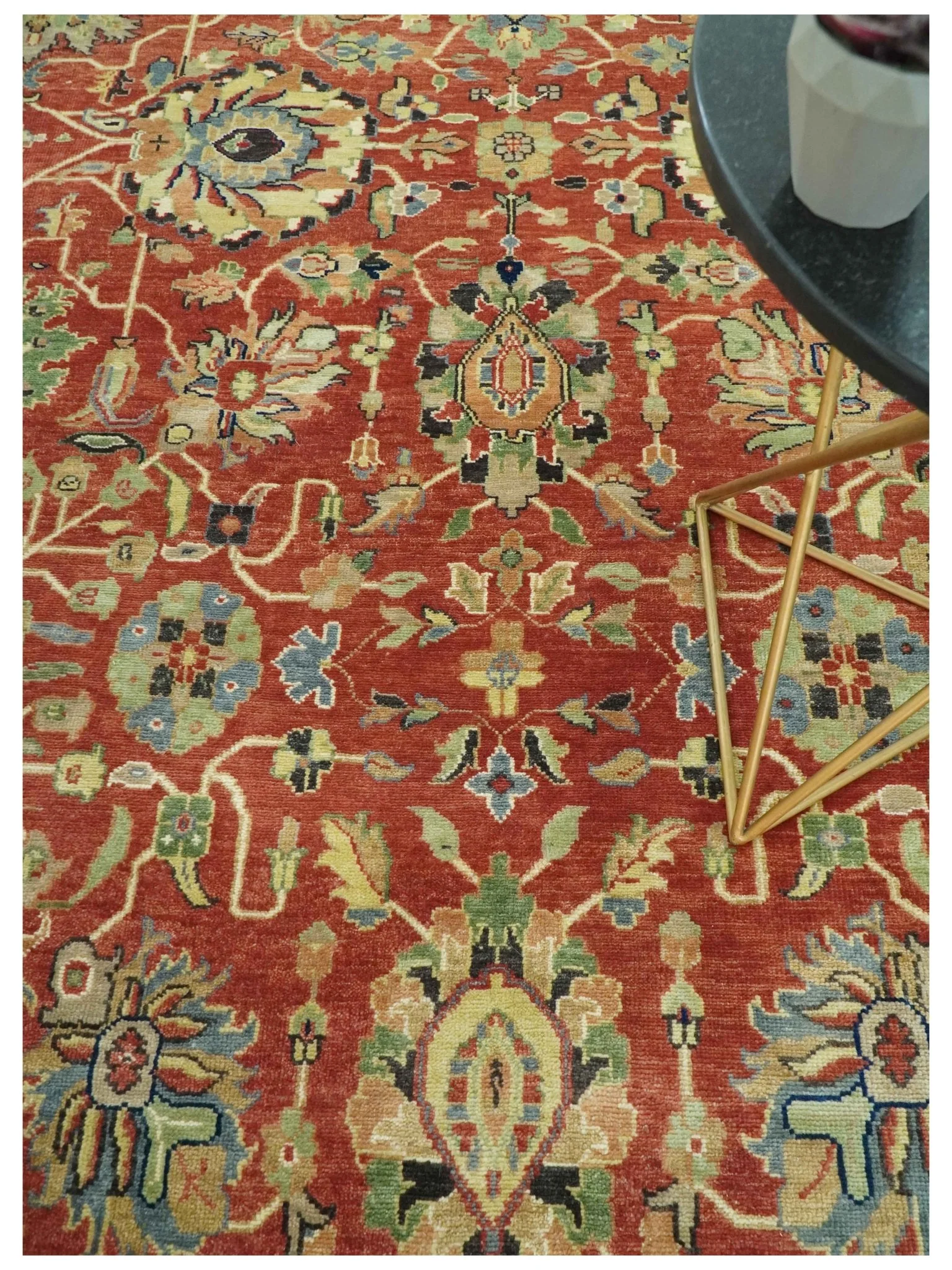 Fine Hand Knotted Vintage Style 8x10  Rust, Olive and Beige Traditional Serapi wool rug - Image 2