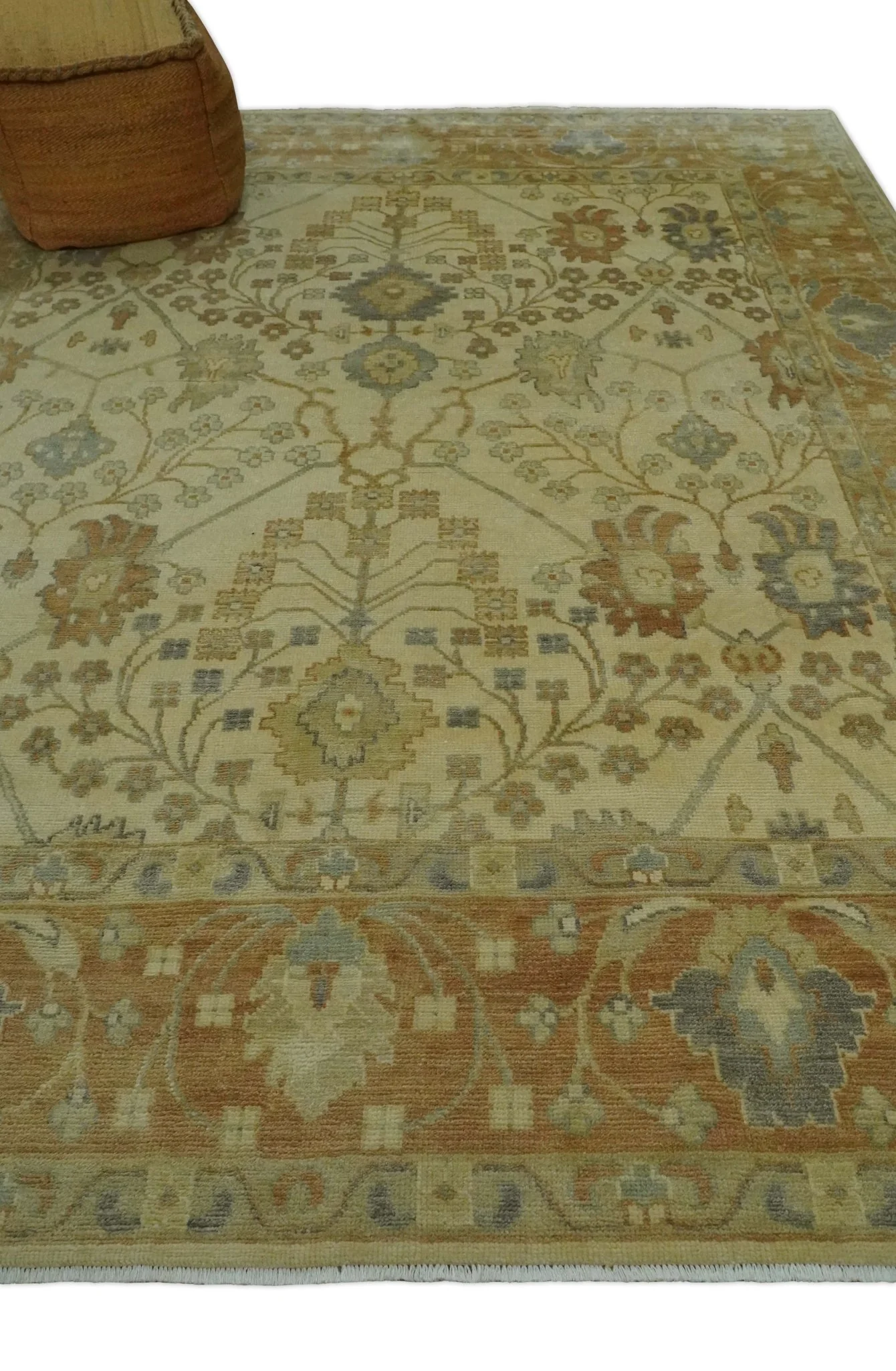 Antique Floral Beige, Olive and Rust Hand knotted Oriental Oushak 8x10 wool Area rug - Image 3