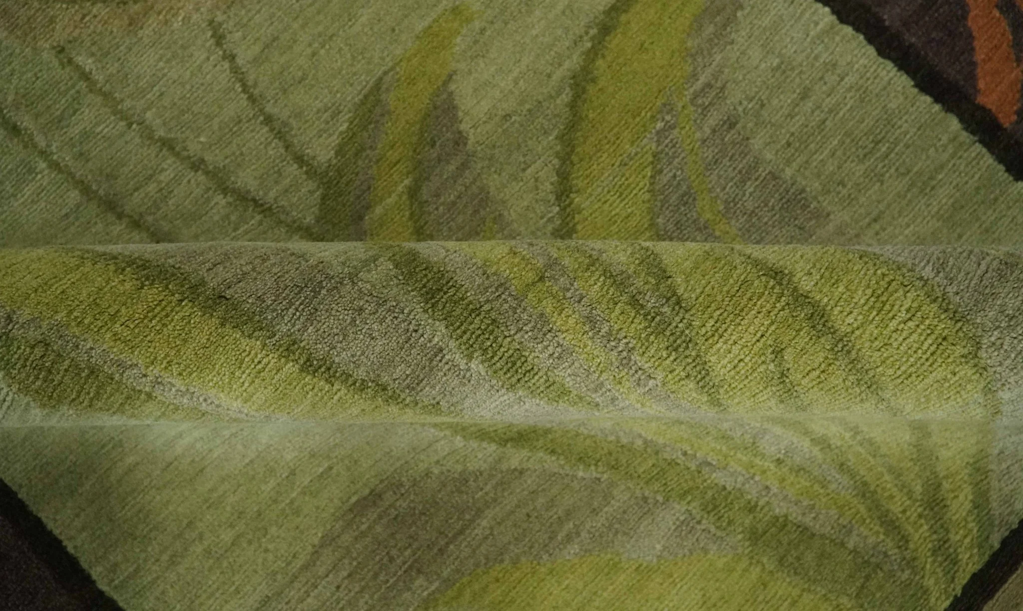 Traditional Floral Block Design Green, Brown and Rust Hand knotted 5x8 Indoor wool Area Rug - Image 7