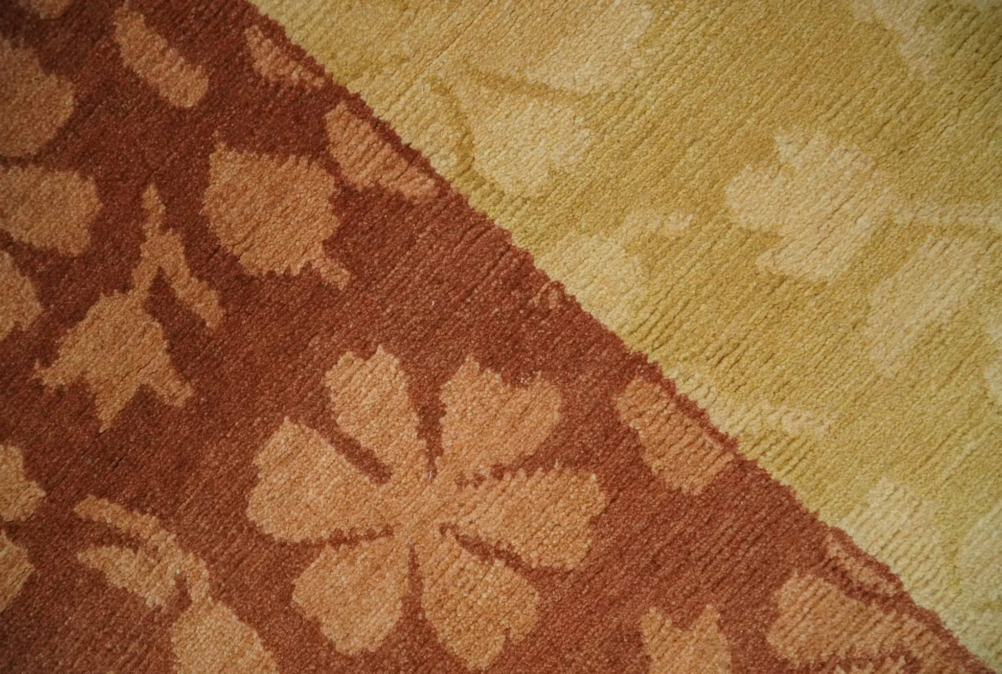 Traditional Floral Brown and Gold Hand knotted 4x6 wool Area Rug - Image 6