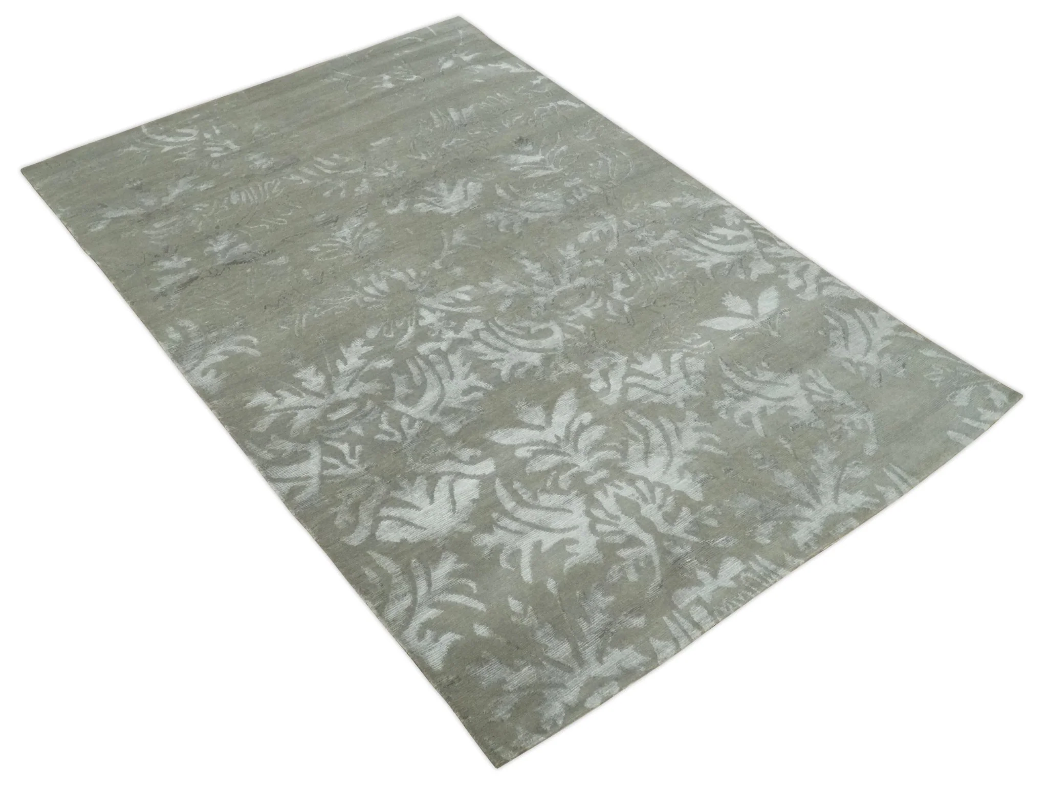 Floral Gray and Silver Hand knotted 6x9 wool and Viscose Area Rug - Image 10