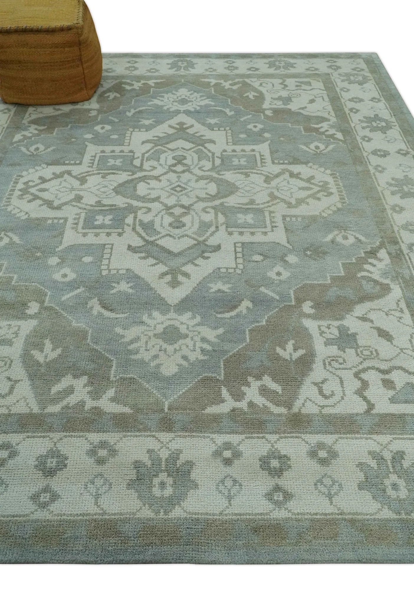 Ivory, Silver and Olive Traditional Heriz Medallion Hand Knotted Multi Size wool Area Rug - Image 4