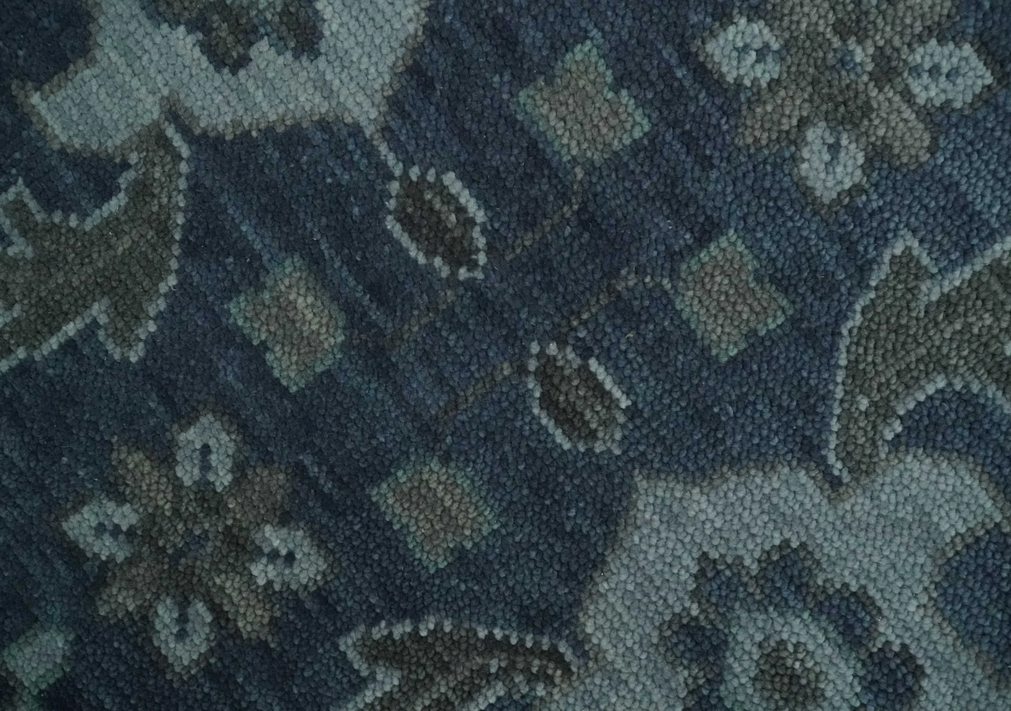 Custom Made Traditional Design Blue, Silver and Gray Hand knotted wool Area Rug - Image 4