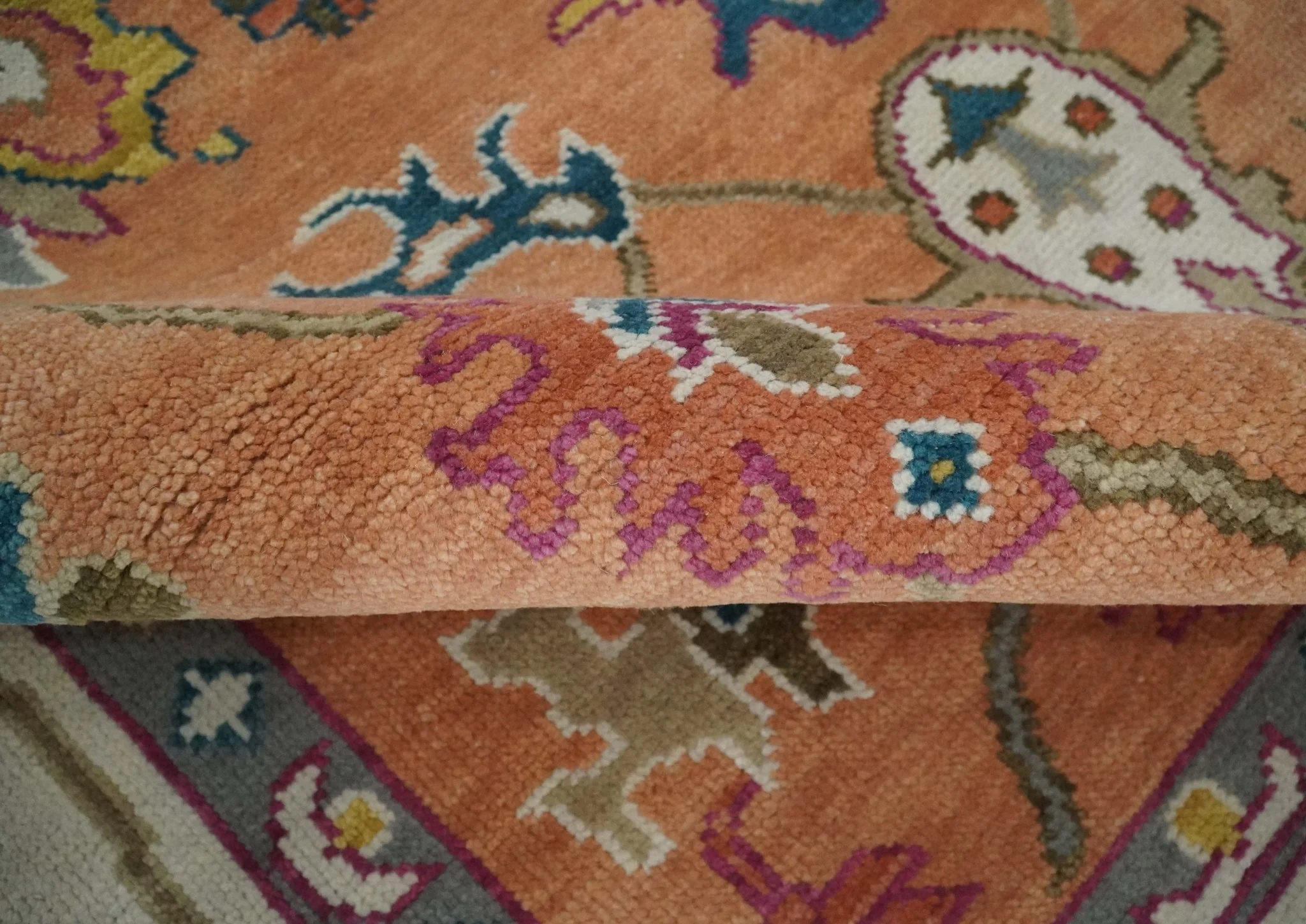 Antique Floral Peach and Ivory Hand knotted Traditional Oushak 8x10 wool Area Rug - Image 6