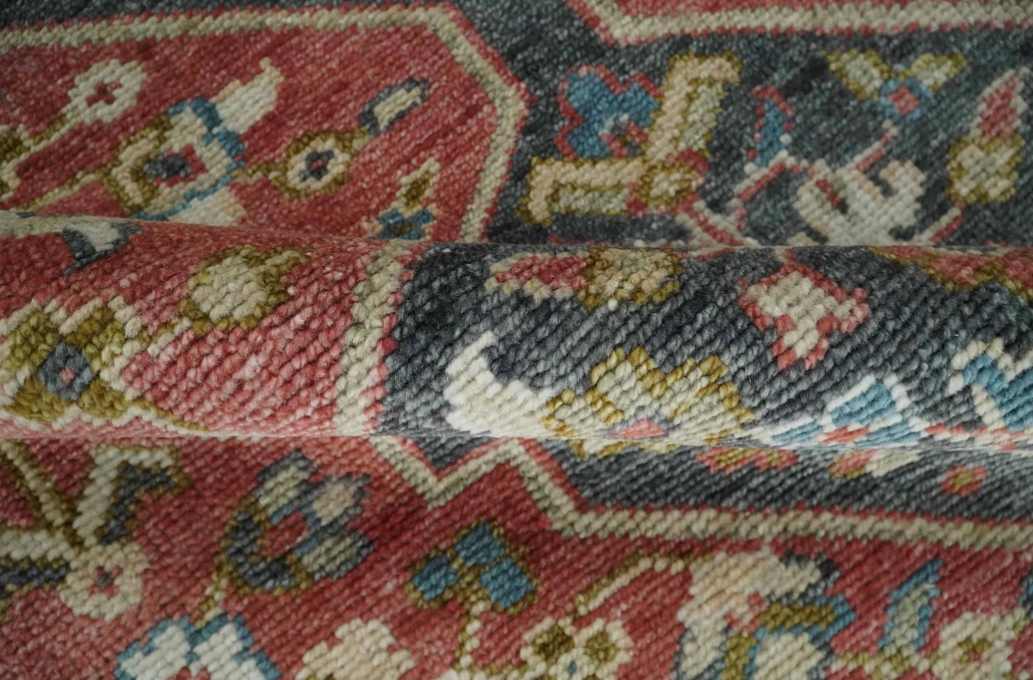 Traditional Floral Rust, Charcoal and Ivory Hand knotted 8x10 wool Area Rug - Image 7