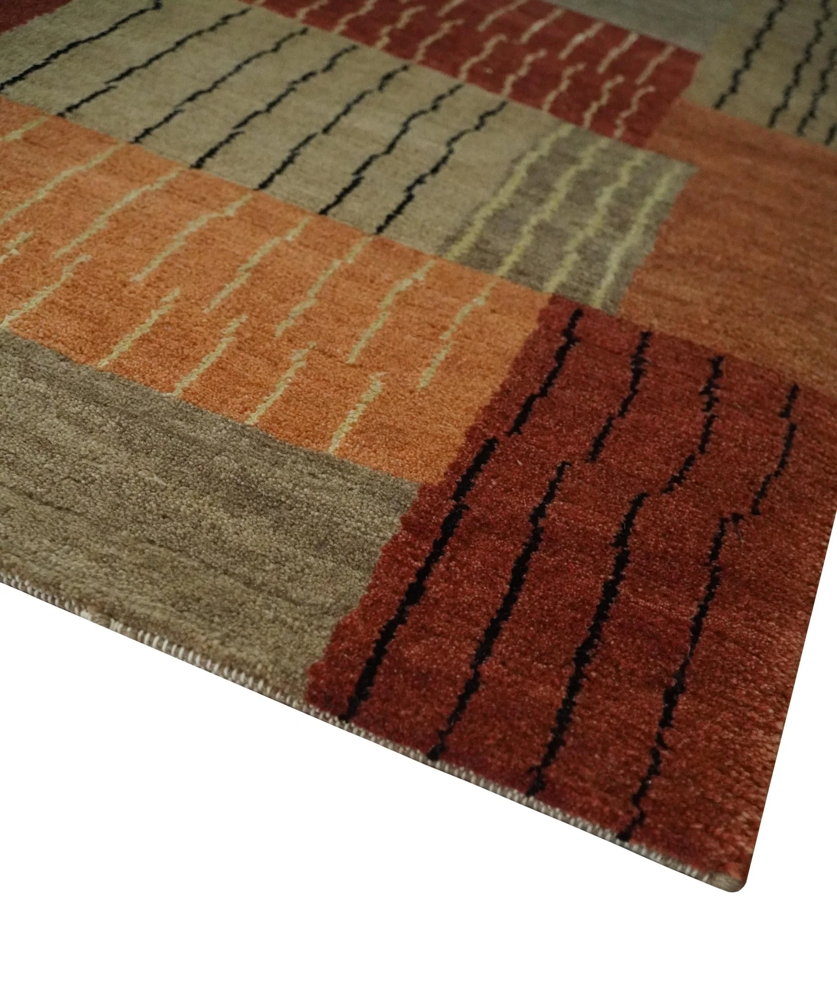 Modern Geometrical Brown, Rust, Gray and Beige Handloom 6x8 wool and Art Silk Area Rug - Image 5